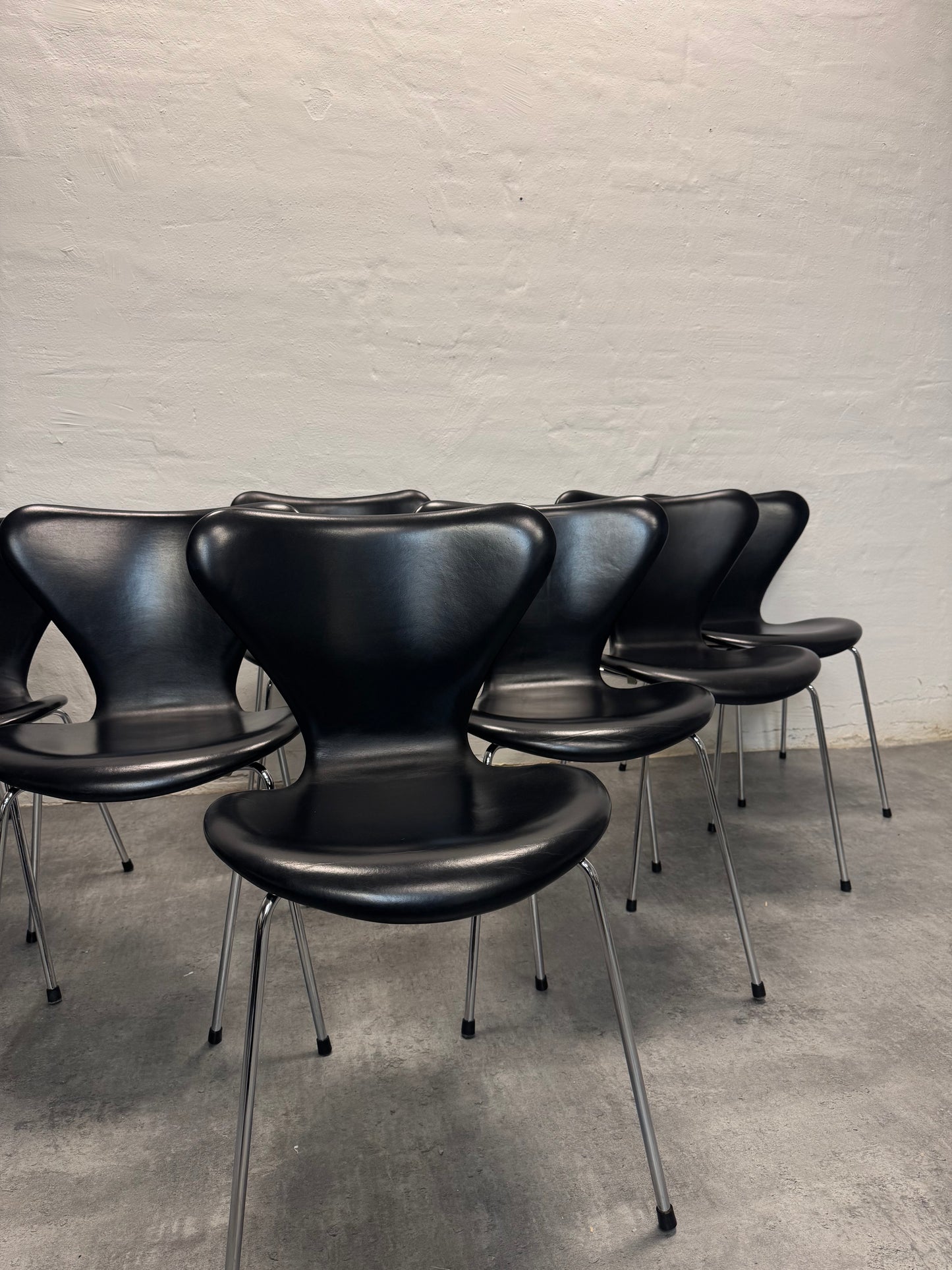 Arne Jacobsen ‘Syveren/3107’ Fritz Hansen.