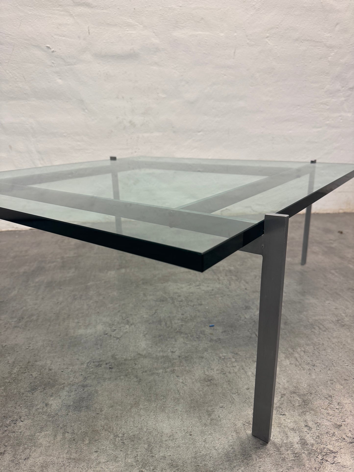 Poul Kjærholm ‘PK-61’ Fritz Hansen.
