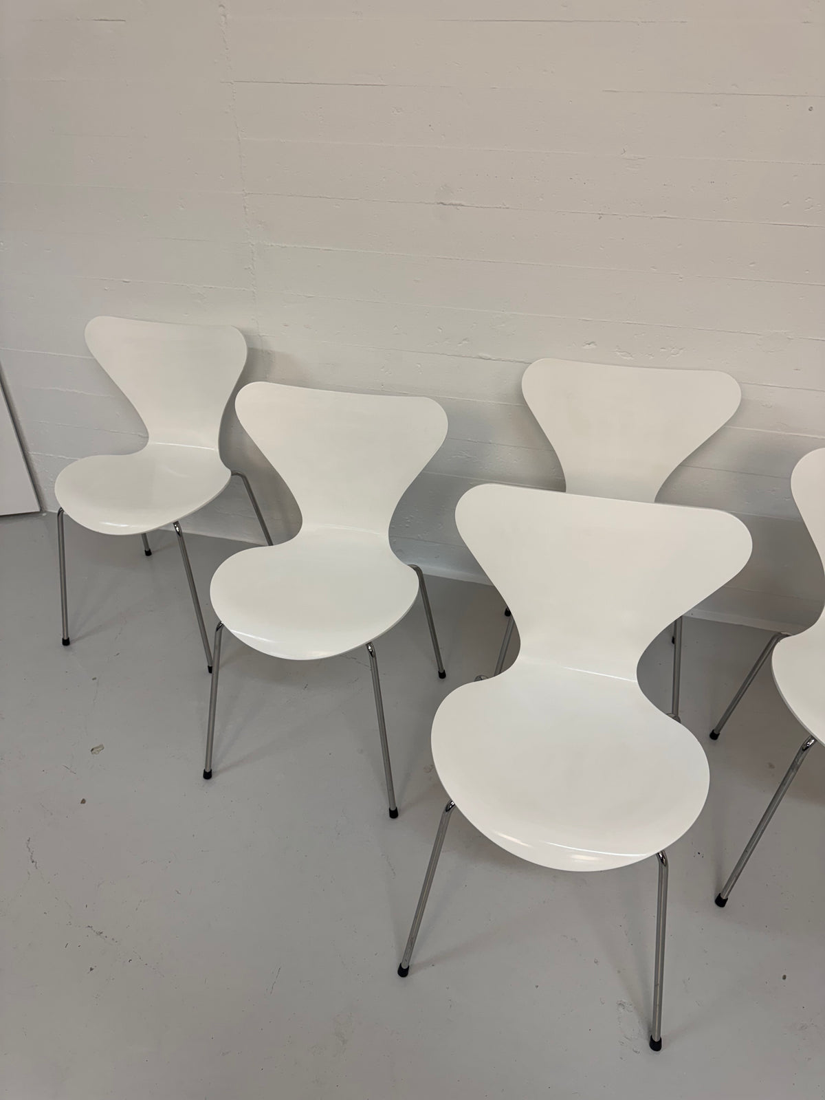 Arne Jacobsen ‘3107’ Fritz Hansen.