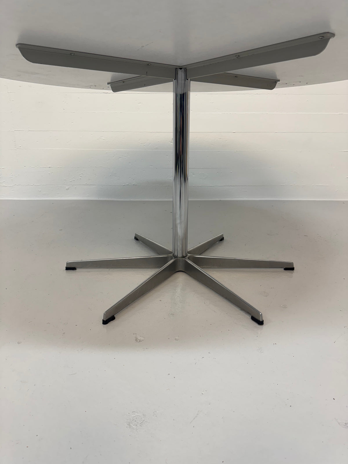 Arne Jacobsen ‘A826’ Fritz Hansen.