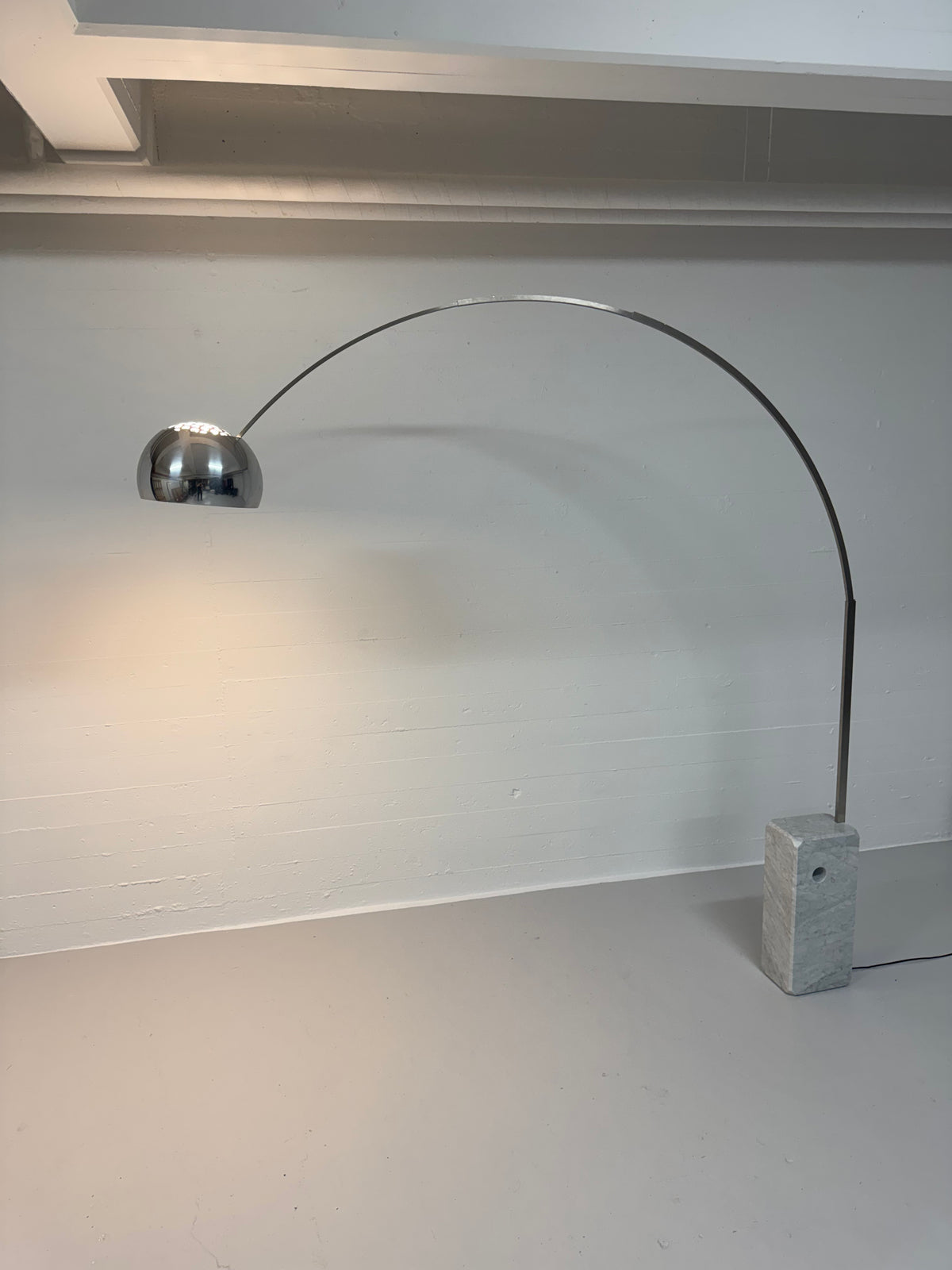 FLOS ‘Arco’ Achille & Pier Giacomo Castiglioni.