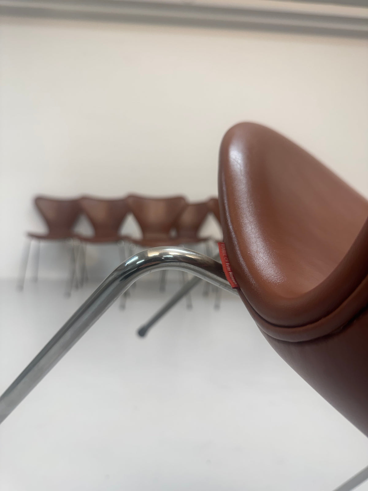 Arne Jacobsen ‘3107’ Fritz Hansen.
