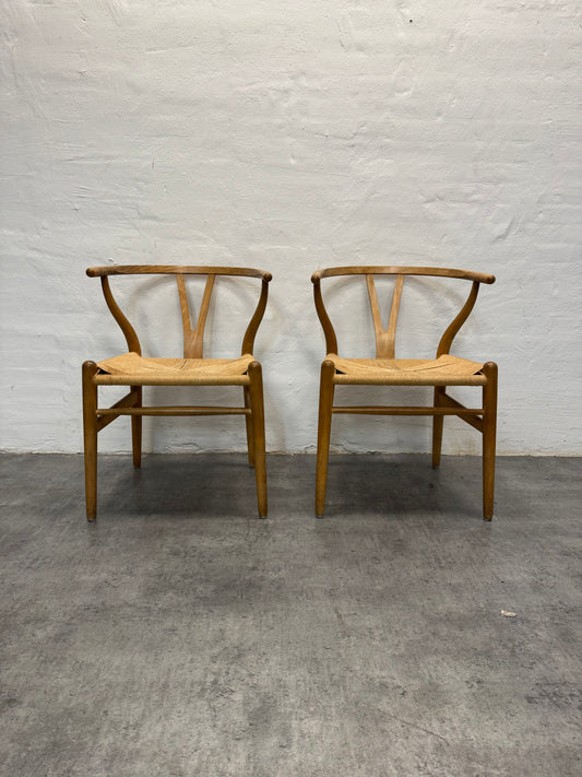 Hans J. Wegner, “CH24 / Y-stolen” Carl Hansen & Søn.