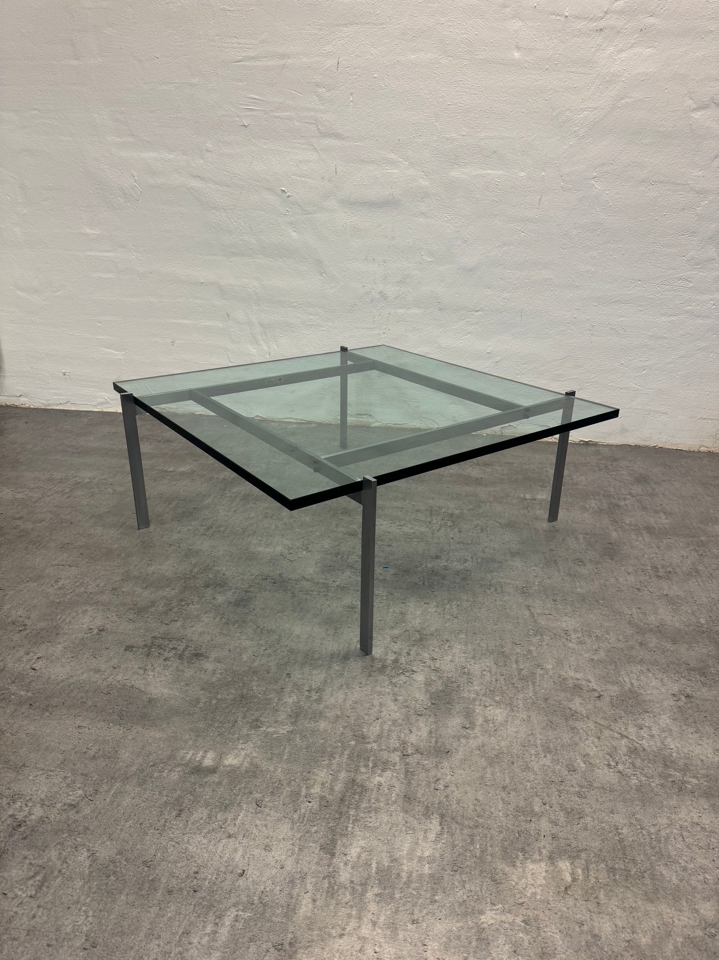 Poul Kjærholm ‘PK-61’ Fritz Hansen.