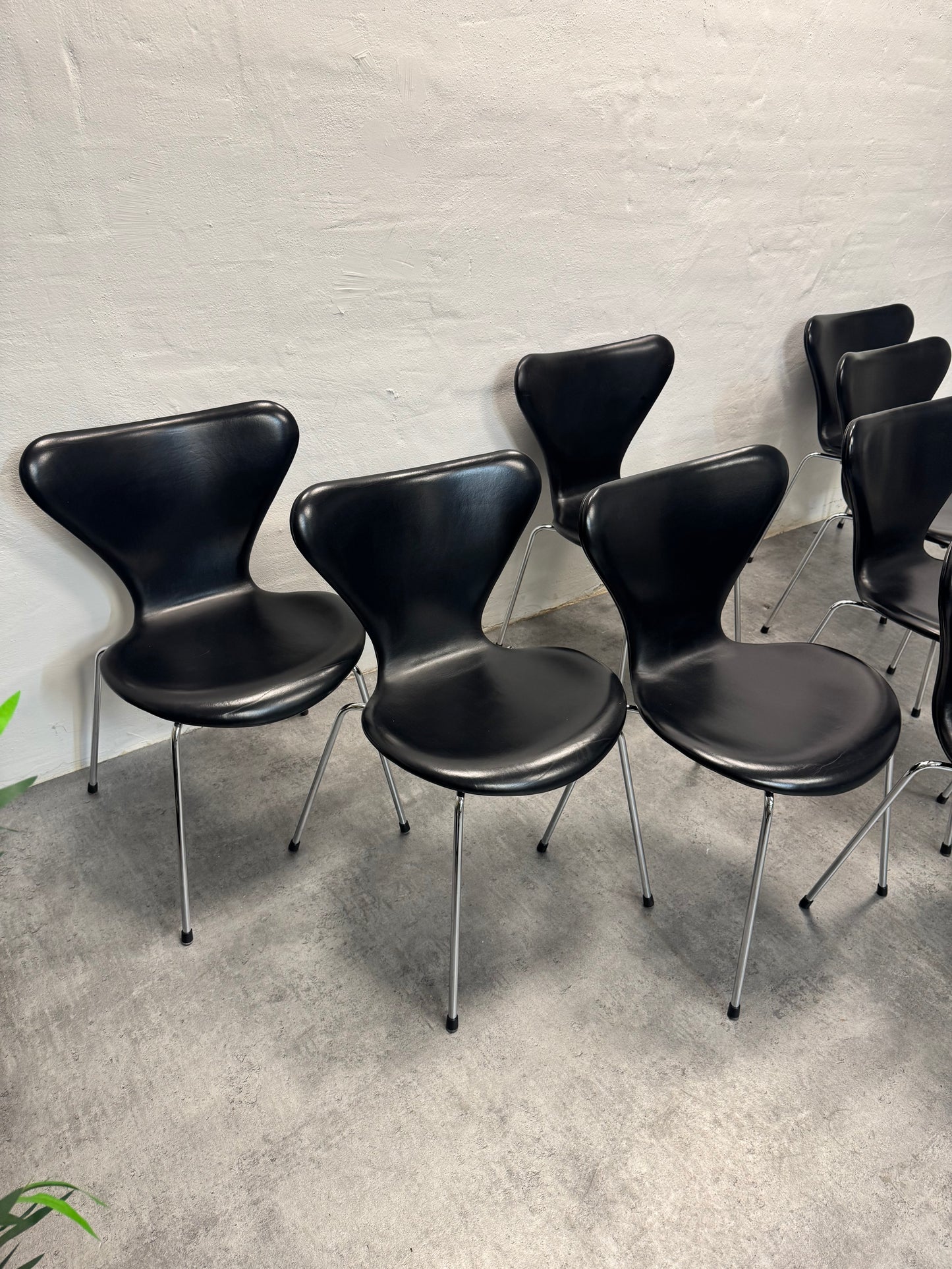 Arne Jacobsen ‘Syveren/3107’ Fritz Hansen.