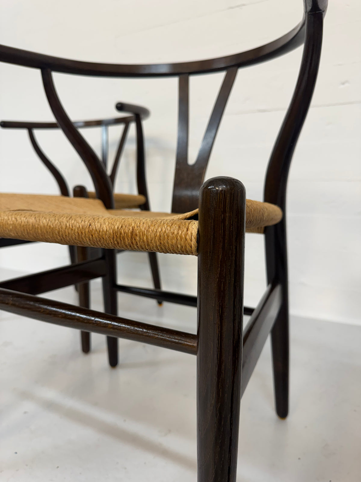 Hans J. Wegner ‘CH-24’ Carl Hansen & Søn.