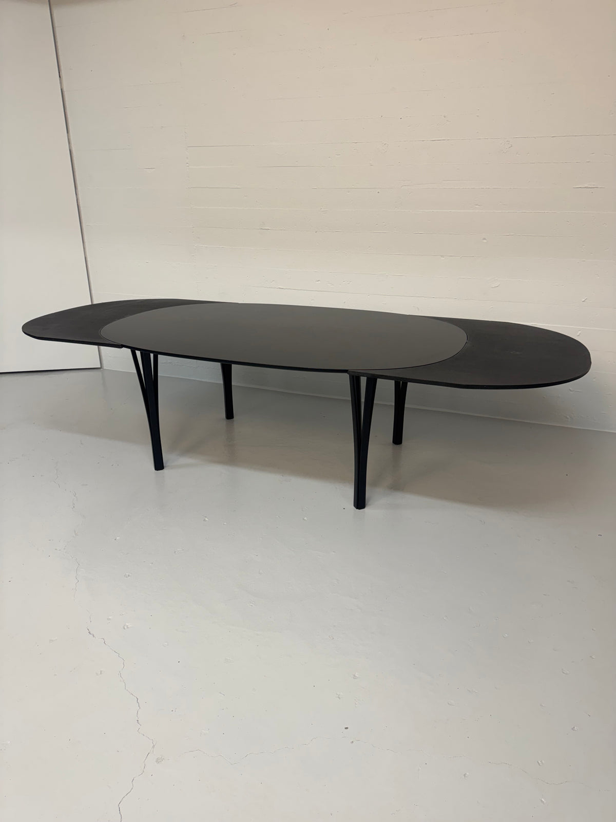 Piet Hein ‘Superellipse’ Fritz Hansen.