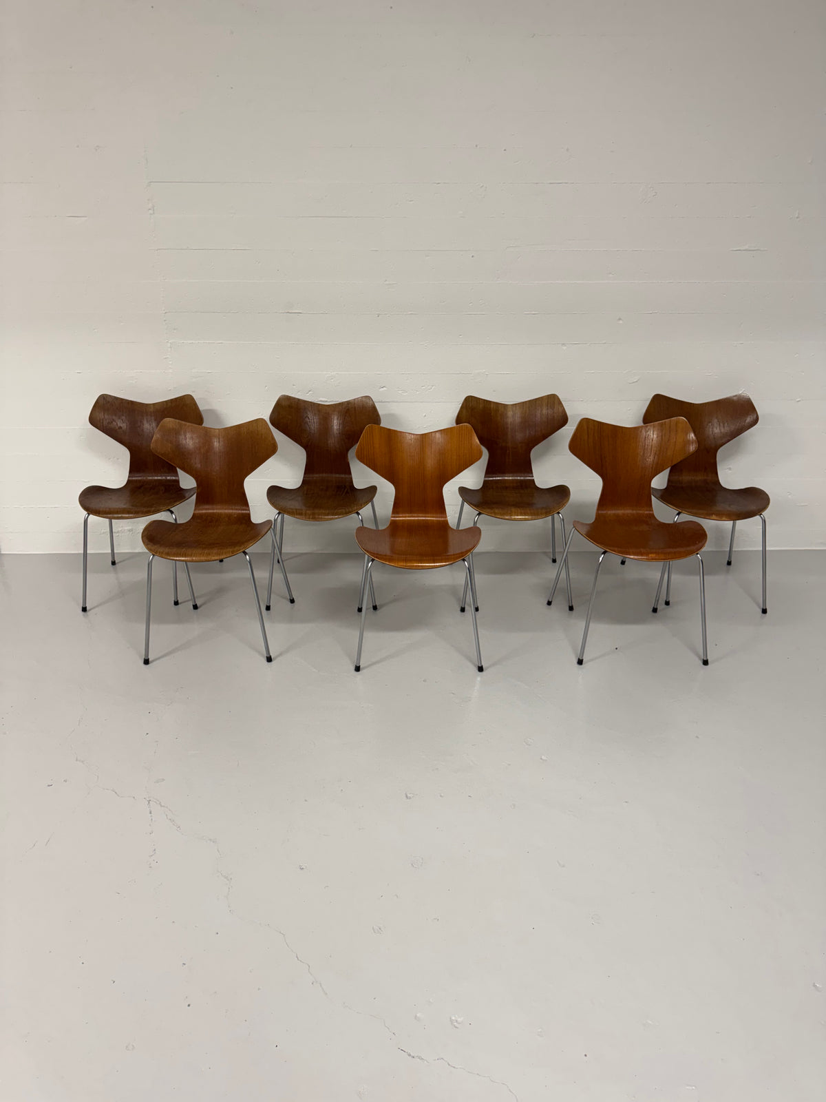 Arne Jacobsen ‘3130’ Fritz Hansen.