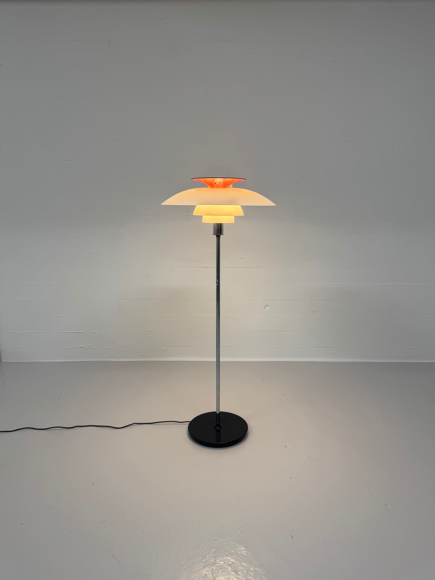 Poul Henningsen ‘PH80’ Louis Poulsen.