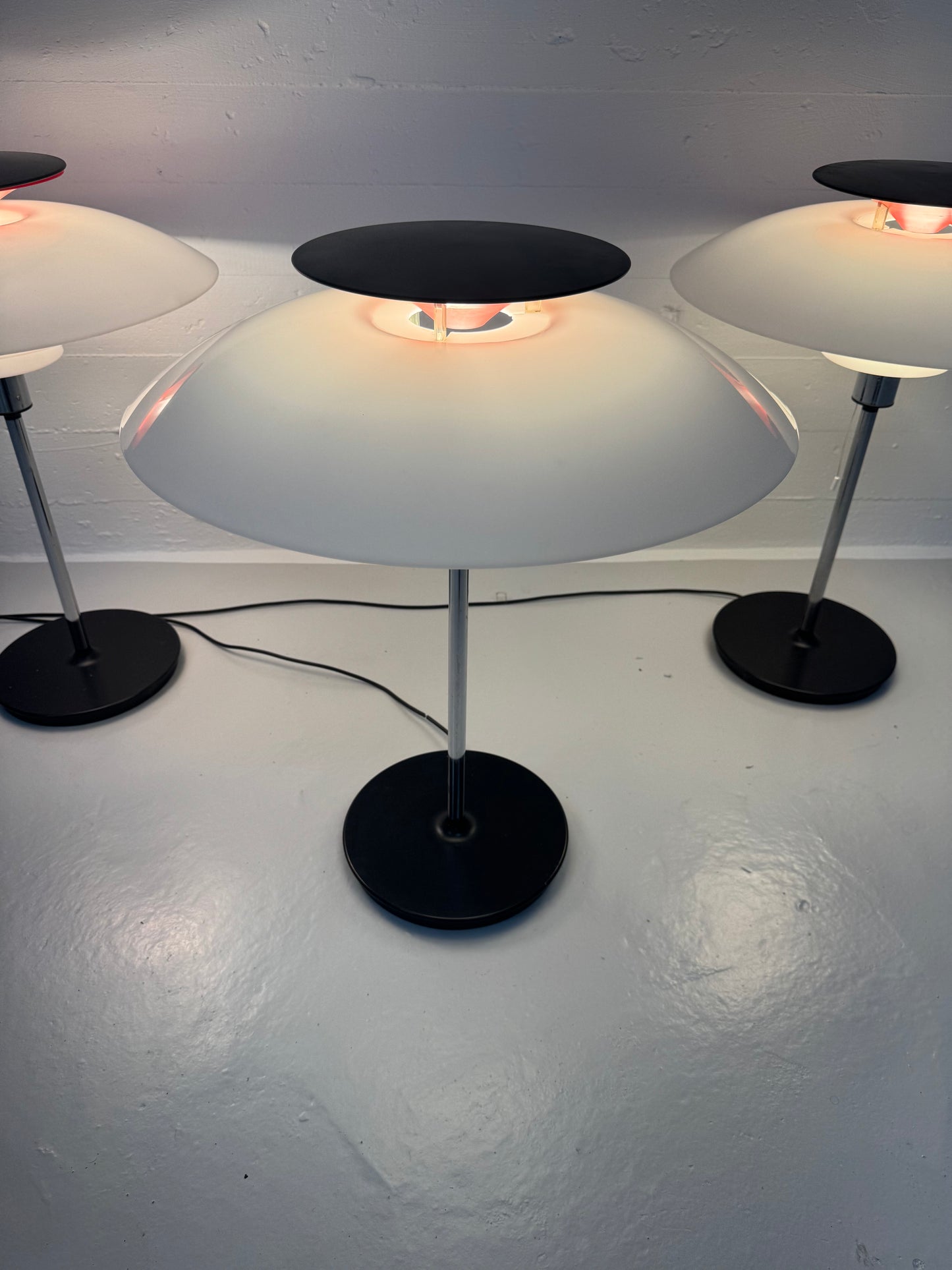 Poul Henningsen ‘PH80’ Louis Poulsen.