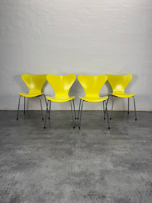 Arne Jacobsen ‘Syveren/3107’ Fritz Hansen.