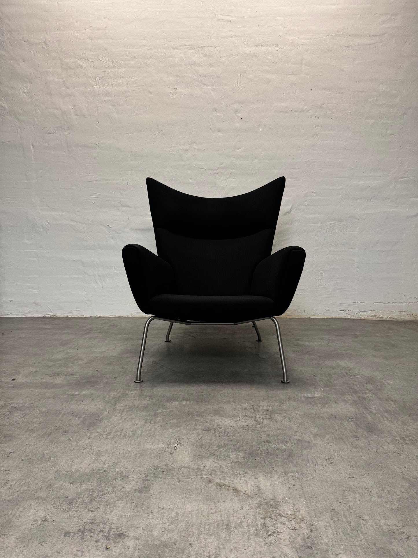 Hans J. Wegner ‘CH445 / Wing Chair’ Carl Hansen & Søn.