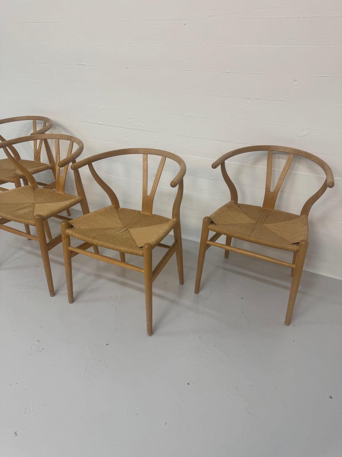 Hans J. Wegner ‘CH-24’ Carl Hansen & Søn.