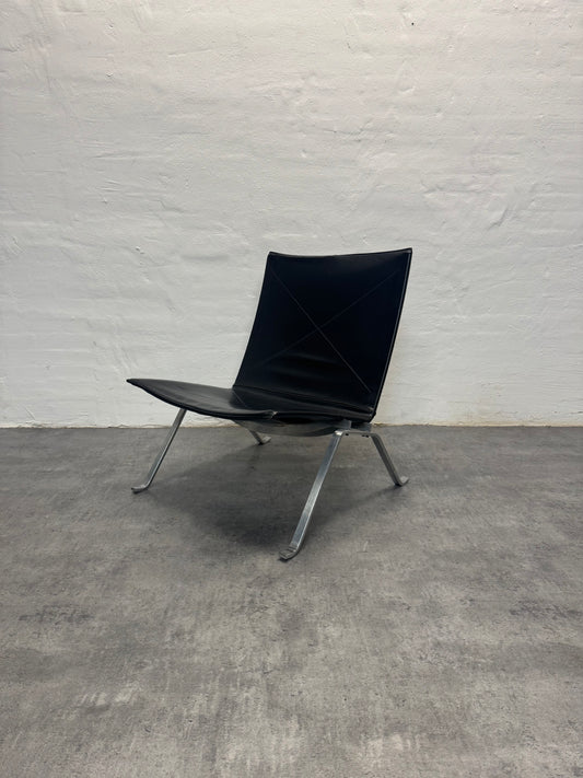 Poul Kjærholm ‘PK-22’ Fritz Hansen.