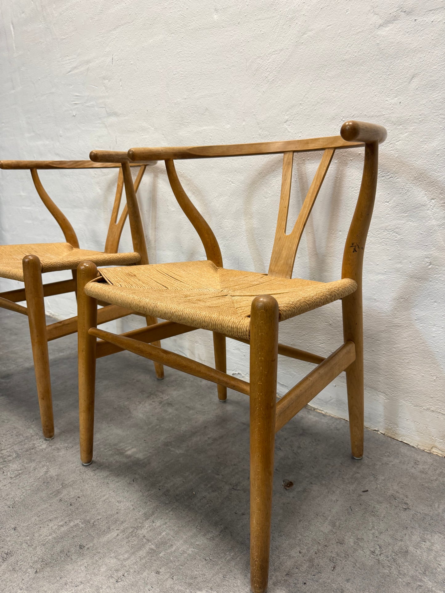 Hans J. Wegner, “CH24 / Y-stolen” Carl Hansen & Søn.