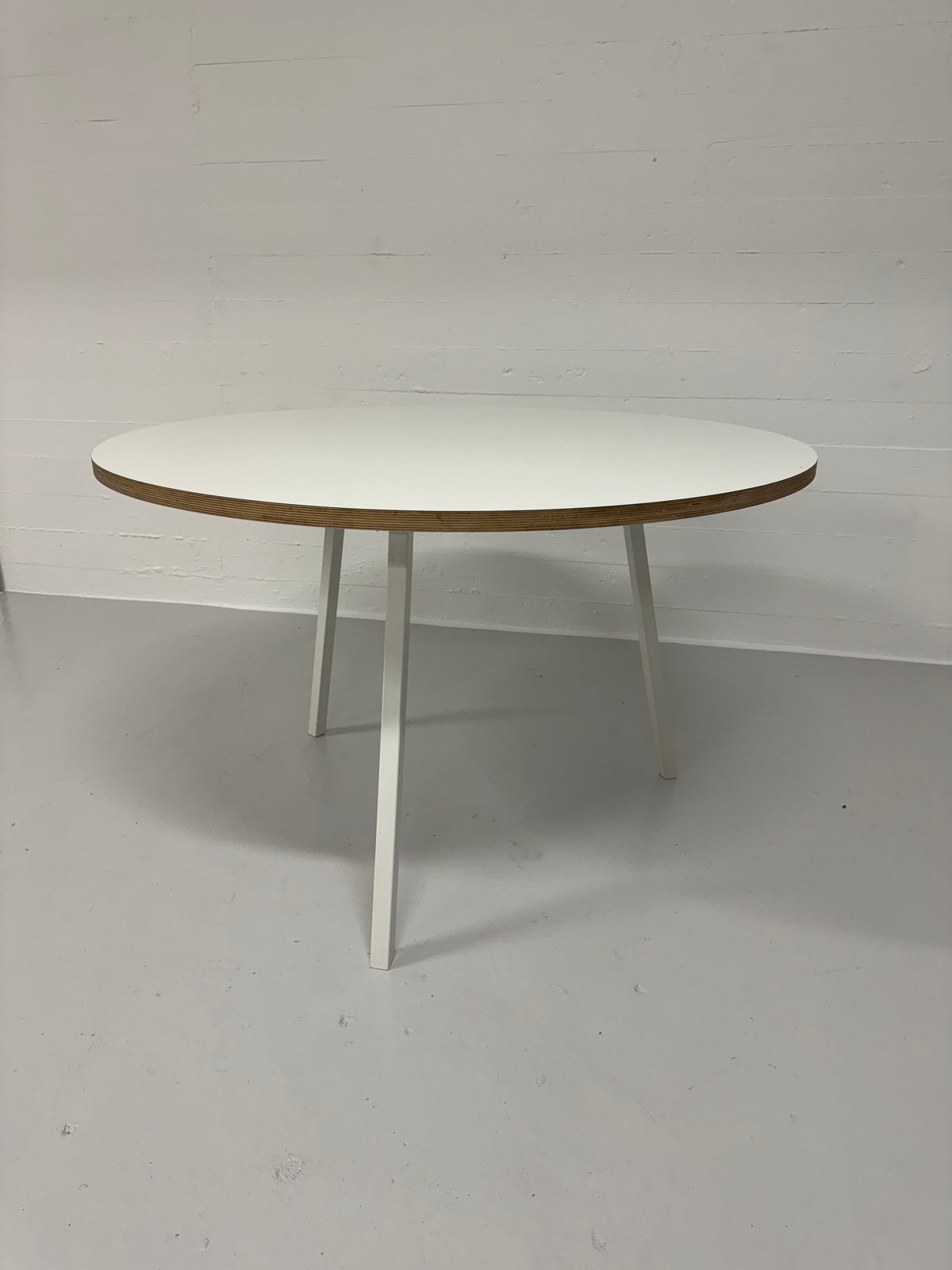 Leif Jørgensen ‘Loop Stand’ HAY.