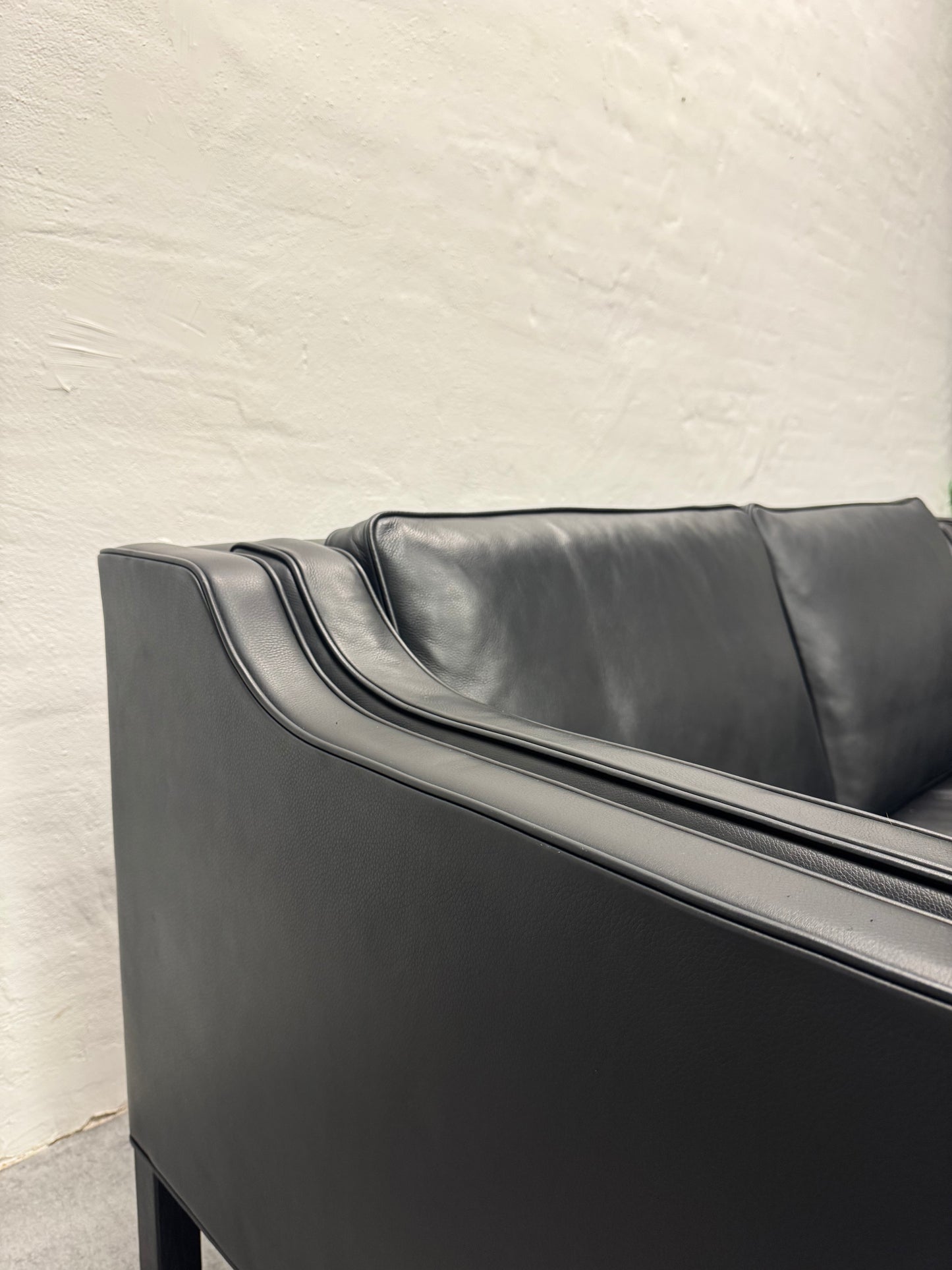 Børge Mogensen ‘2212’ Fritz Hansen.