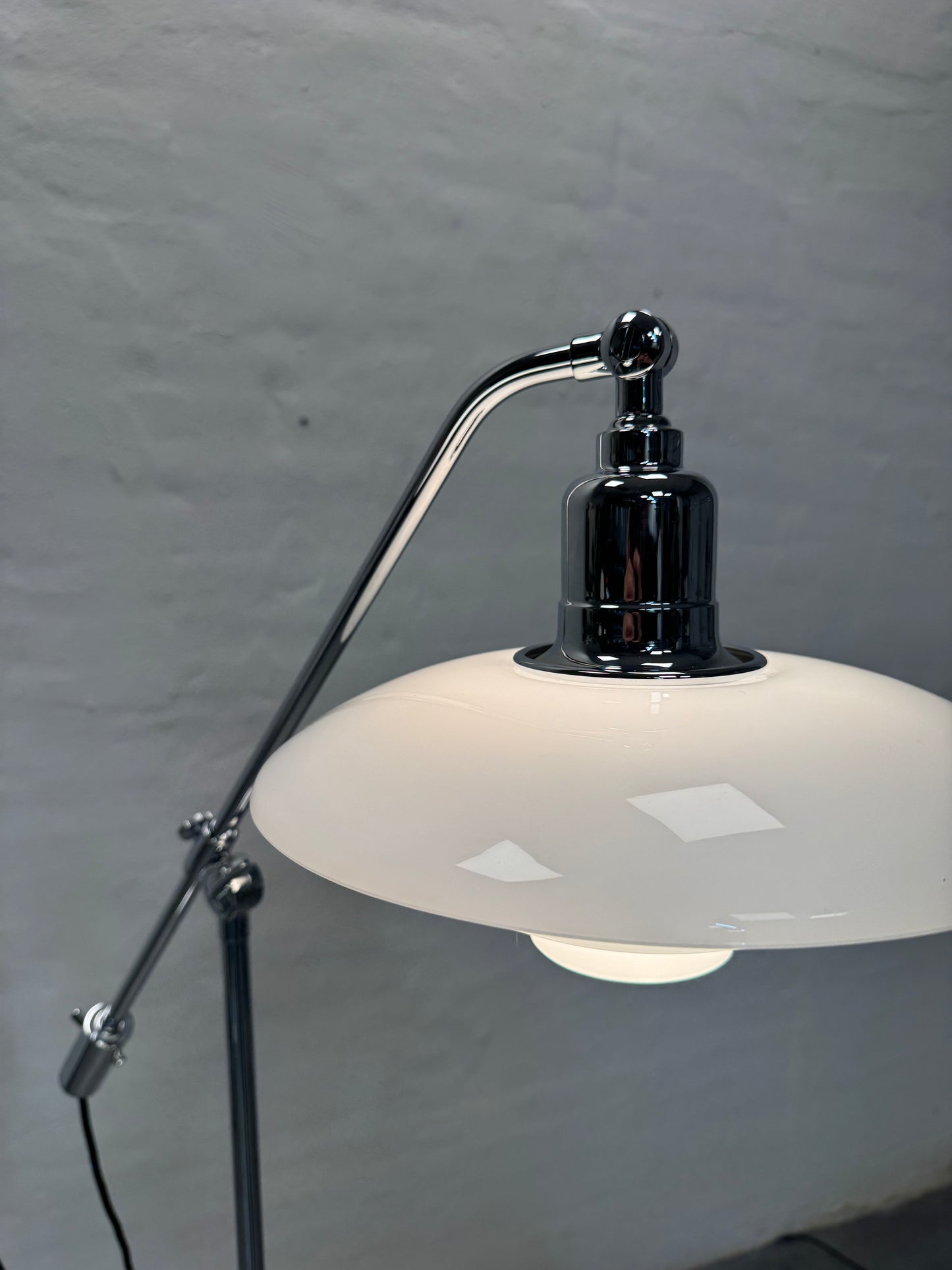Poul Henningsen ‘Vandpumpen’ Louis Poulsen, gulvlampe.