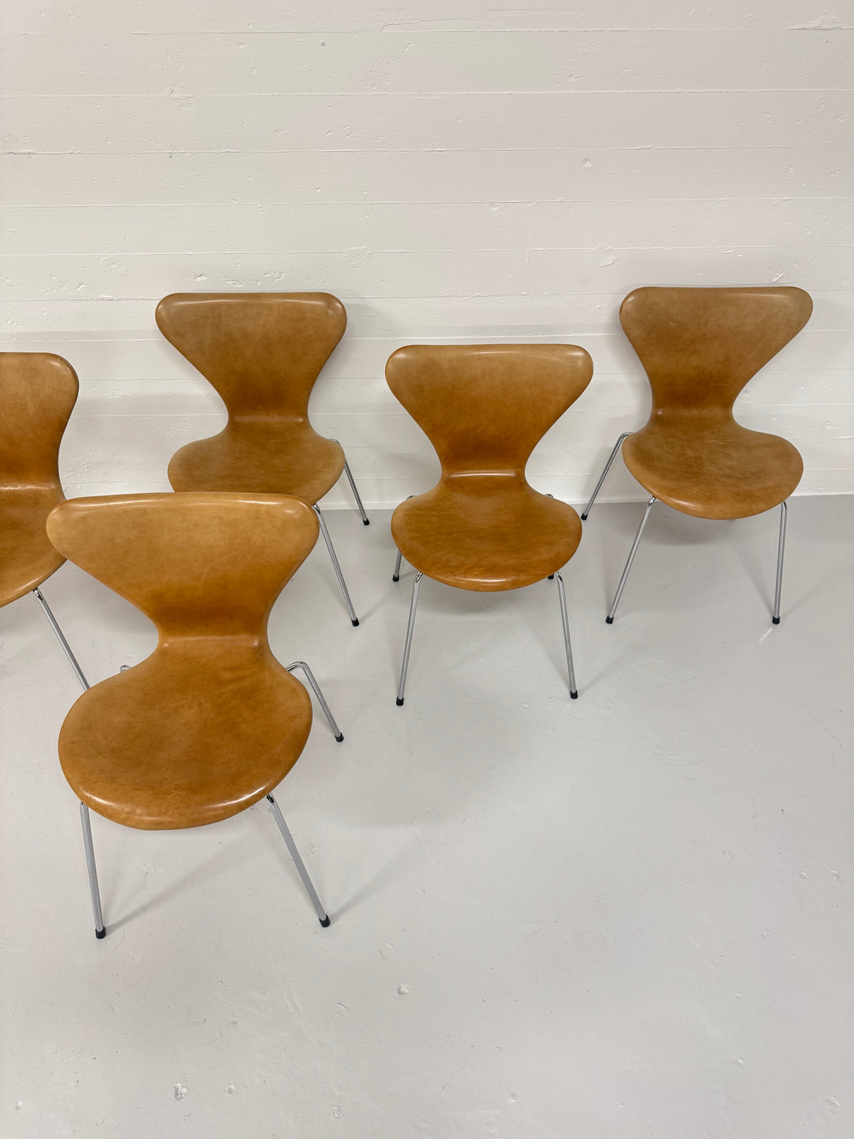 Arne Jacobsen ‘3107’ Fritz Hansen.