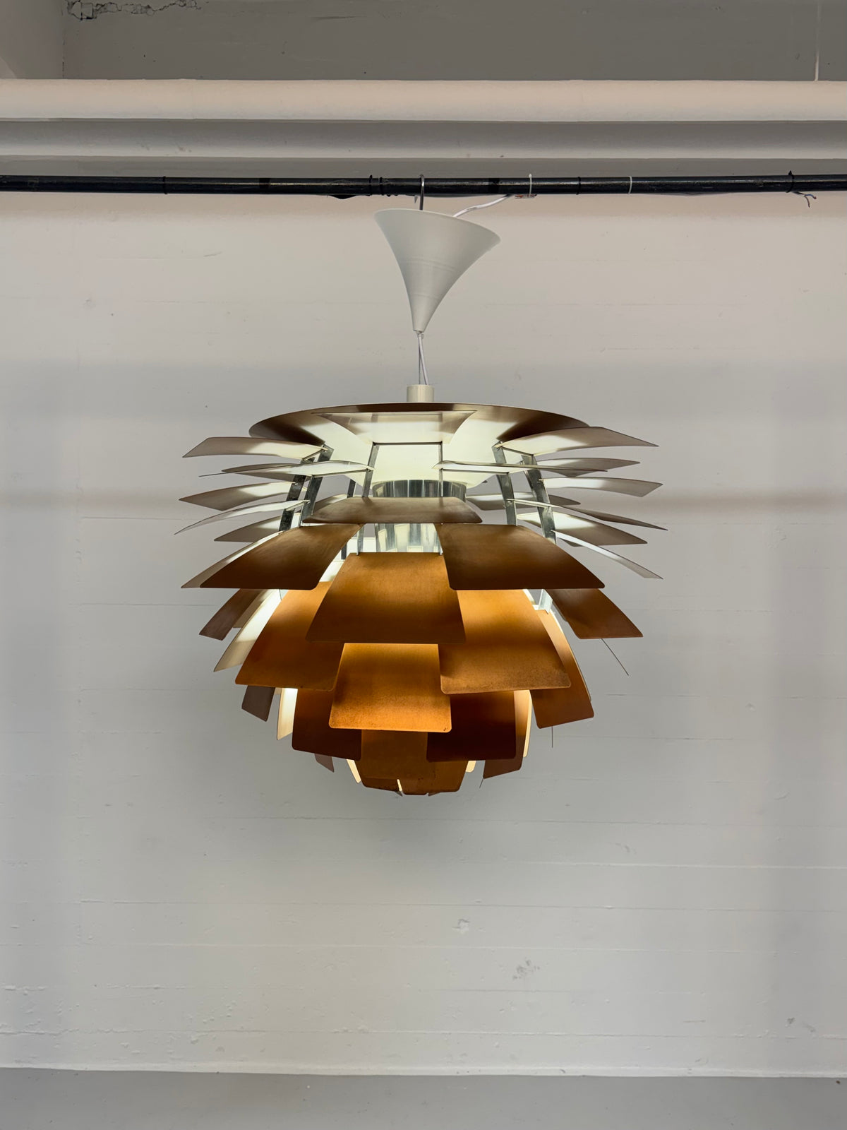 Ø84cm, Poul Henningsen ‘Koglen’ Louis Poulsen.