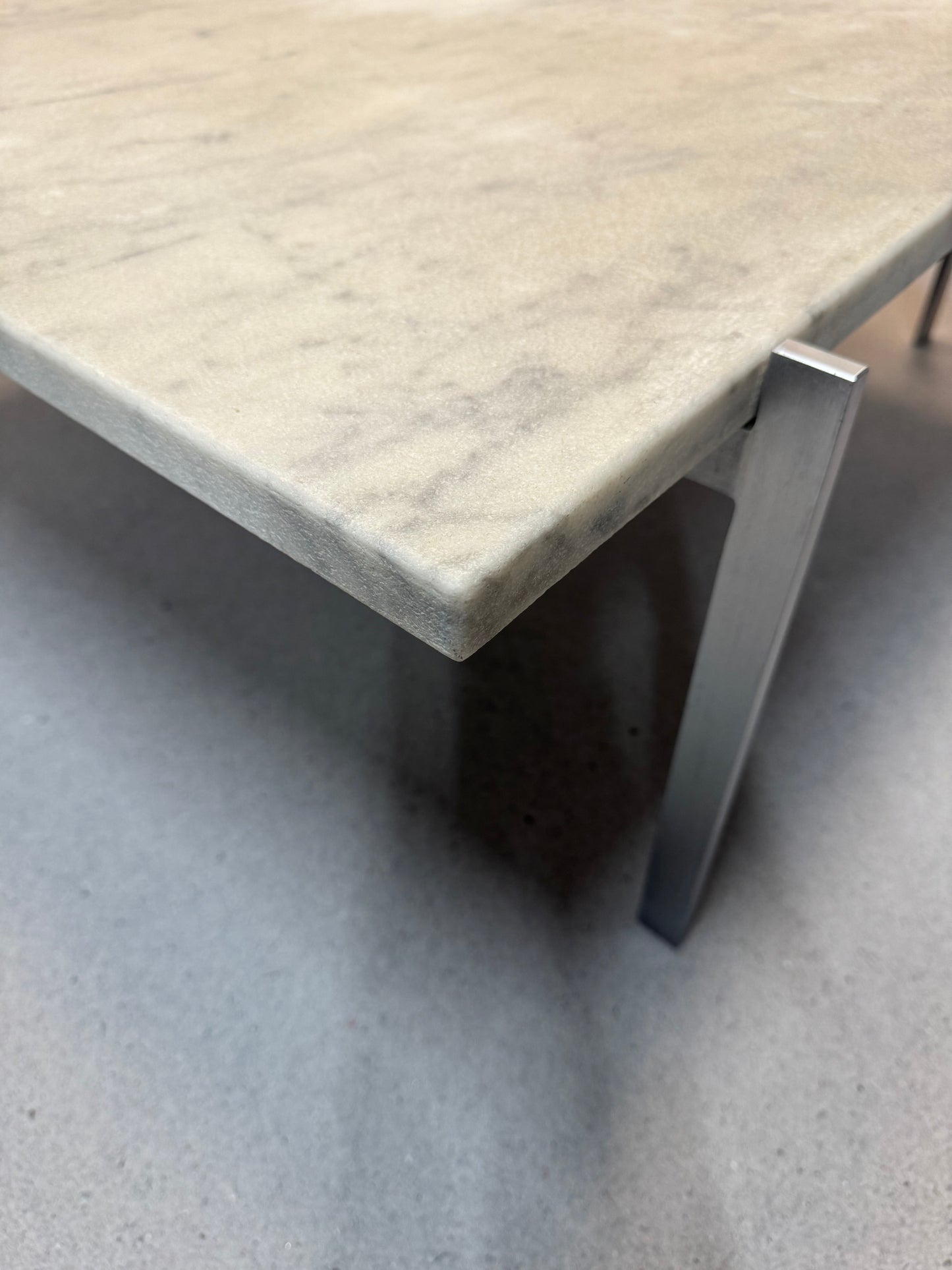 Poul Kjærholm ‘PK-61’ Fritz Hansen.