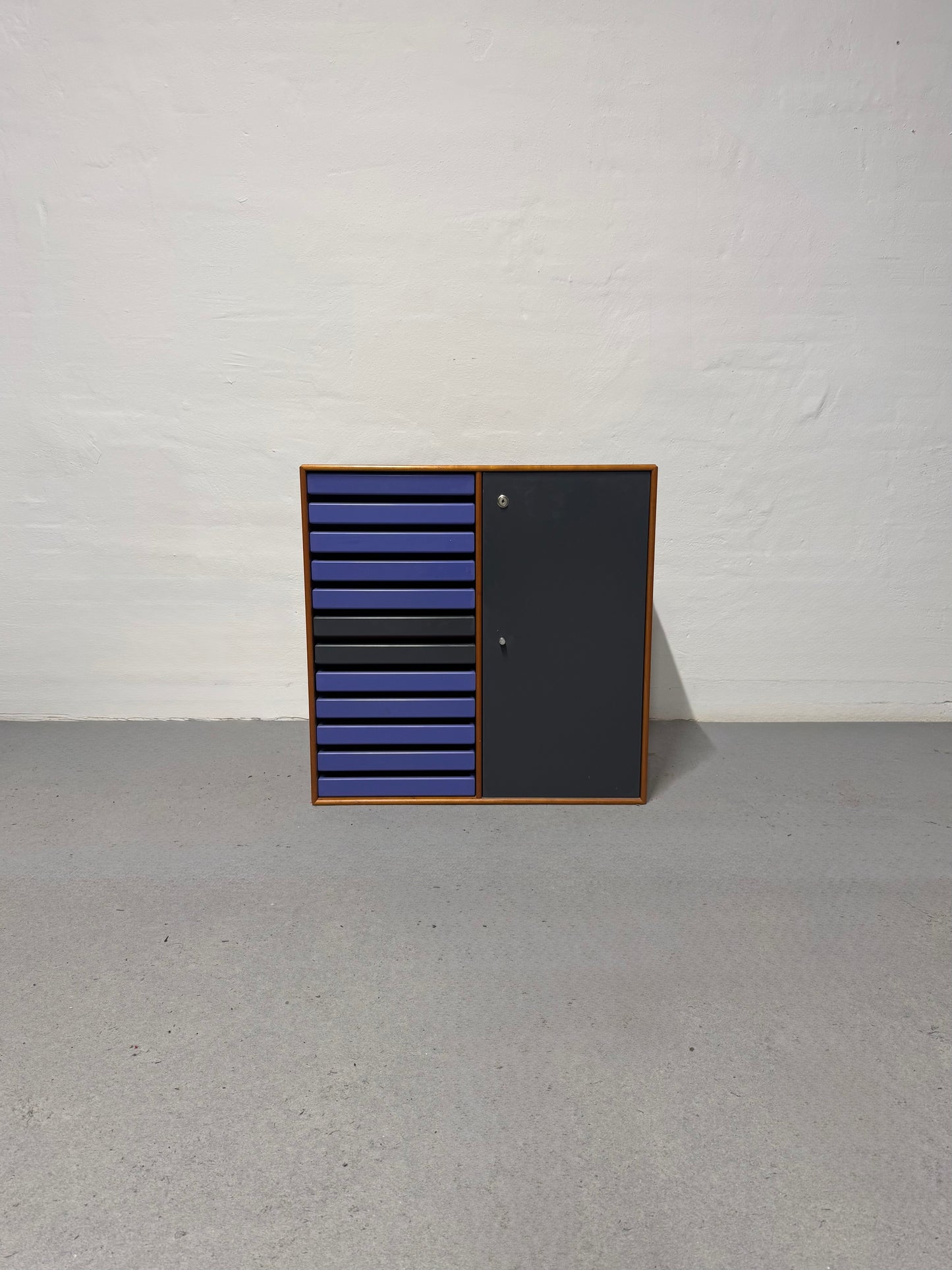 Peter J. Lassen, Montana reolmodul.