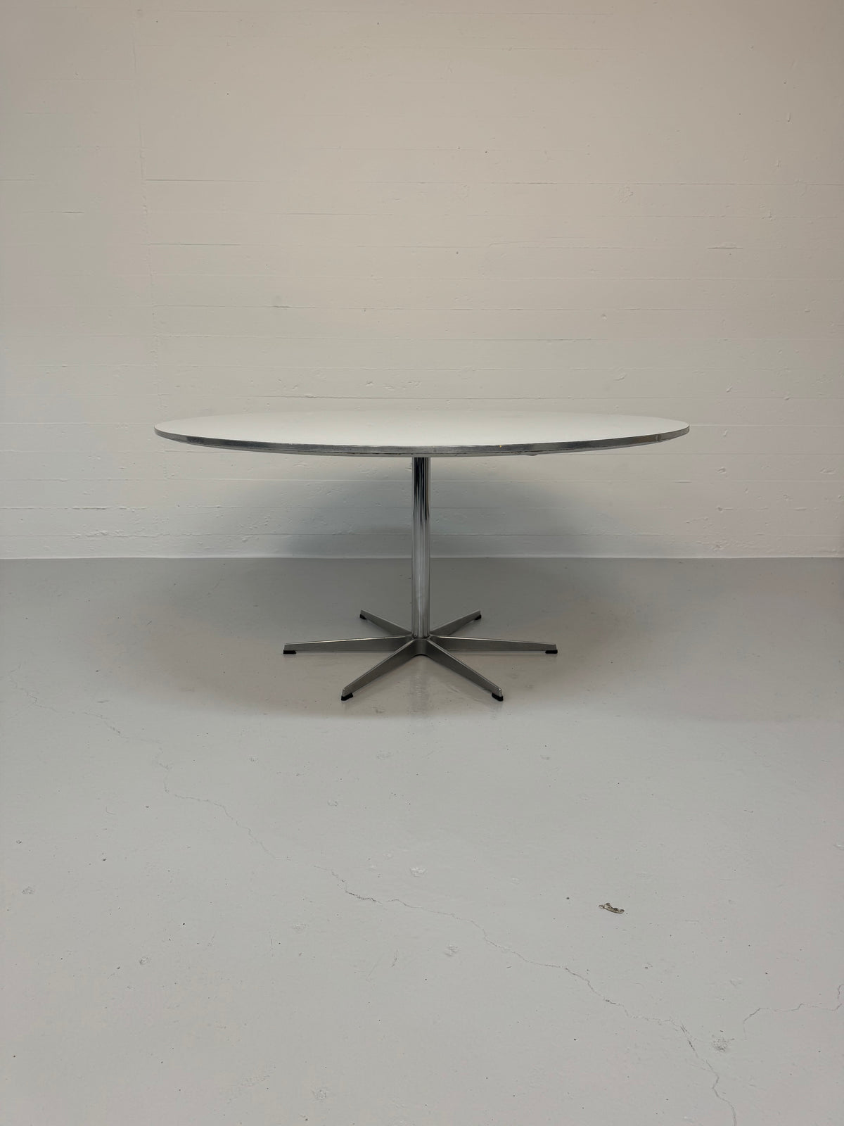 Arne Jacobsen ‘A826’ Fritz Hansen.