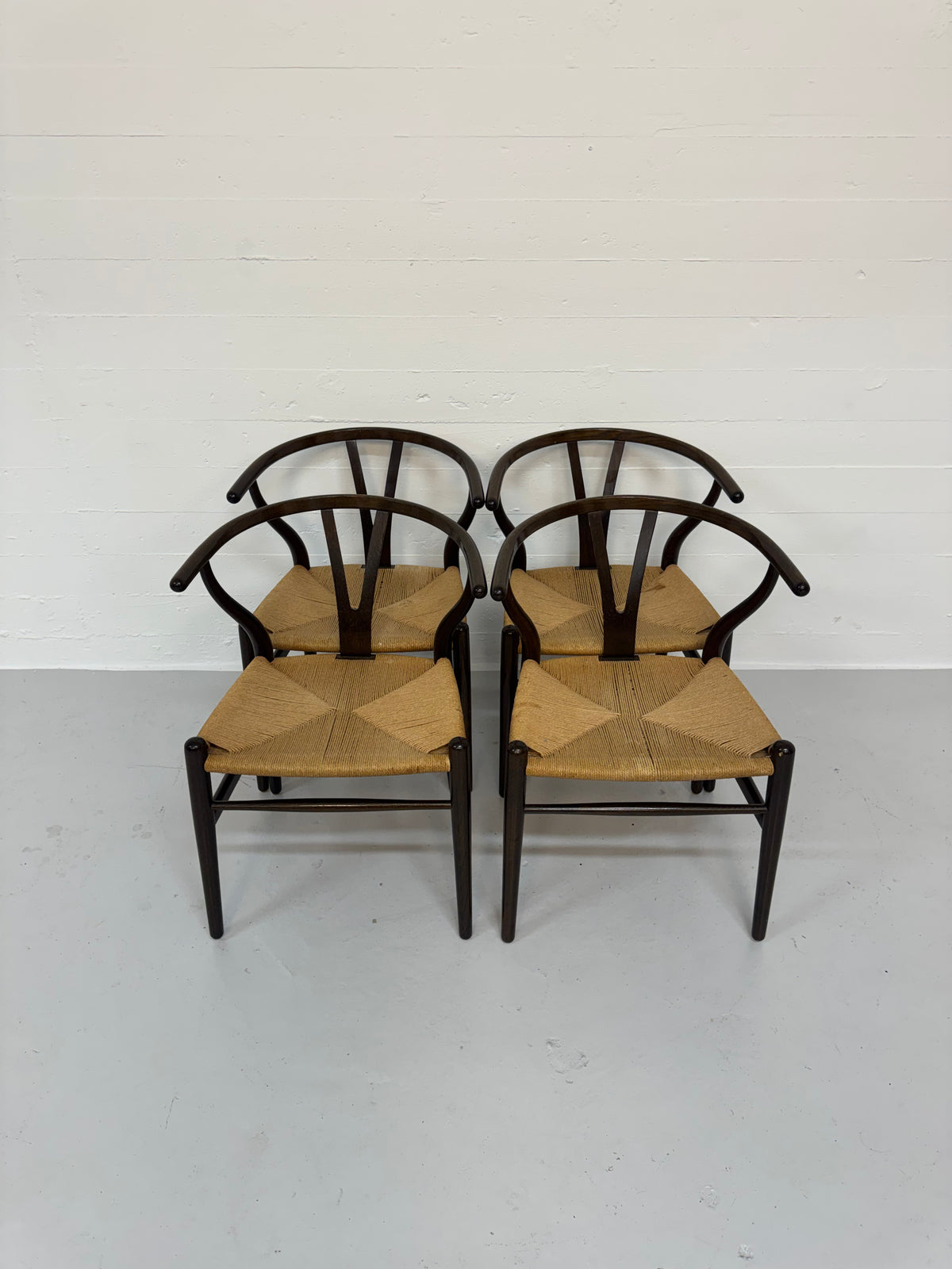 Hans J. Wegner ‘CH-24’ Carl Hansen & Søn.