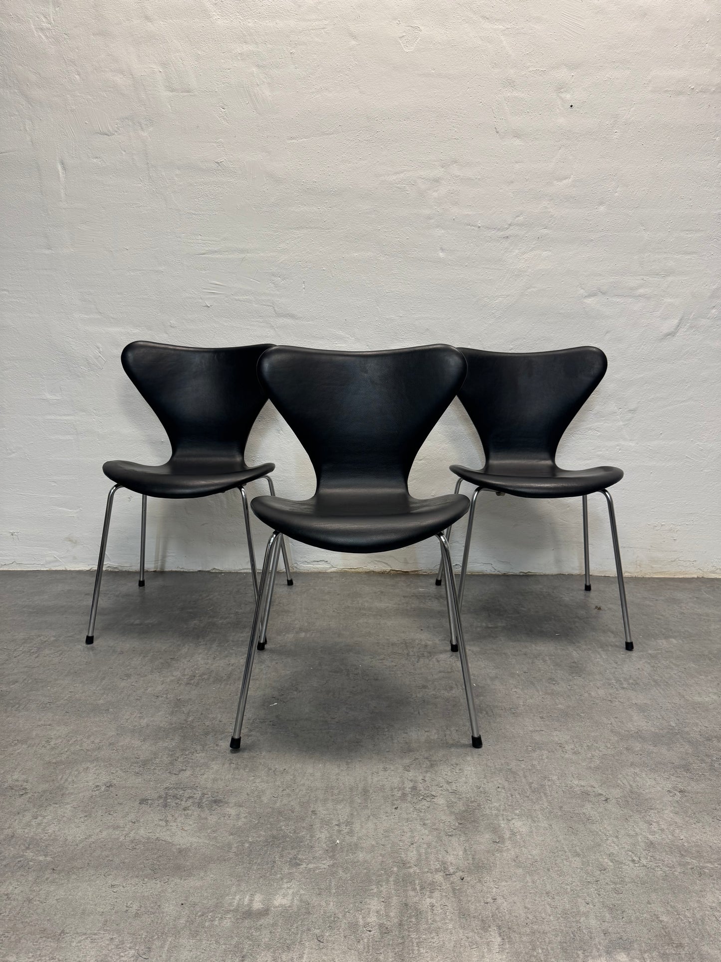 Arne Jacobsen ‘Syveren/3107’ Fritz Hansen.