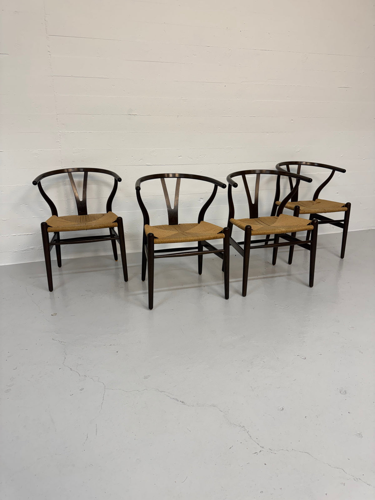 Hans J. Wegner ‘CH-24’ Carl Hansen & Søn.