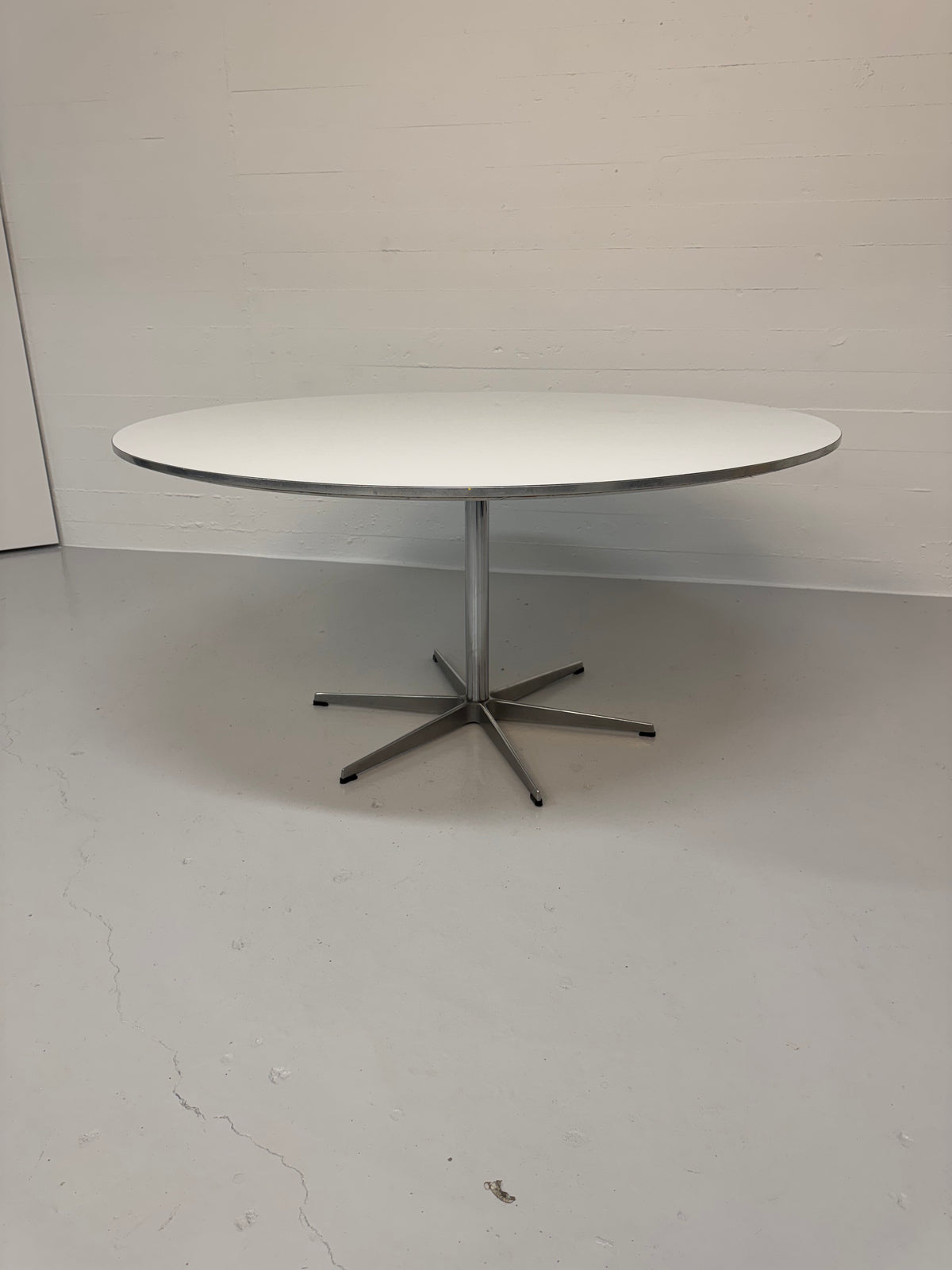 Arne Jacobsen ‘A826’ Fritz Hansen.