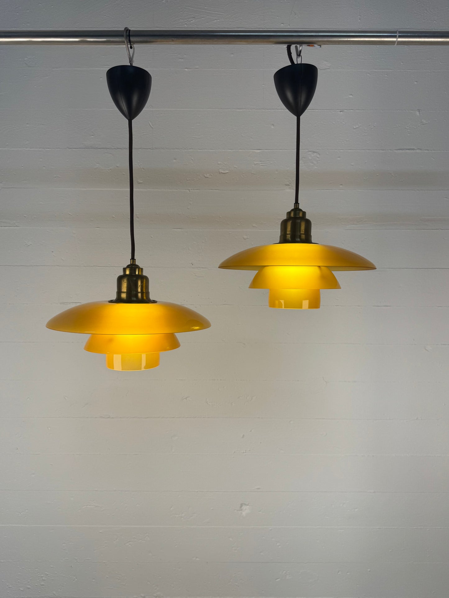 Poul Henningsen ‘PH 3½-3’ Louis Poulsen.