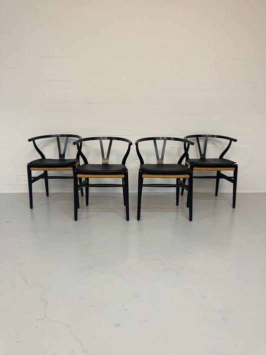 Hans J. Wegner ‘CH-24’ Carl Hansen & Søn.