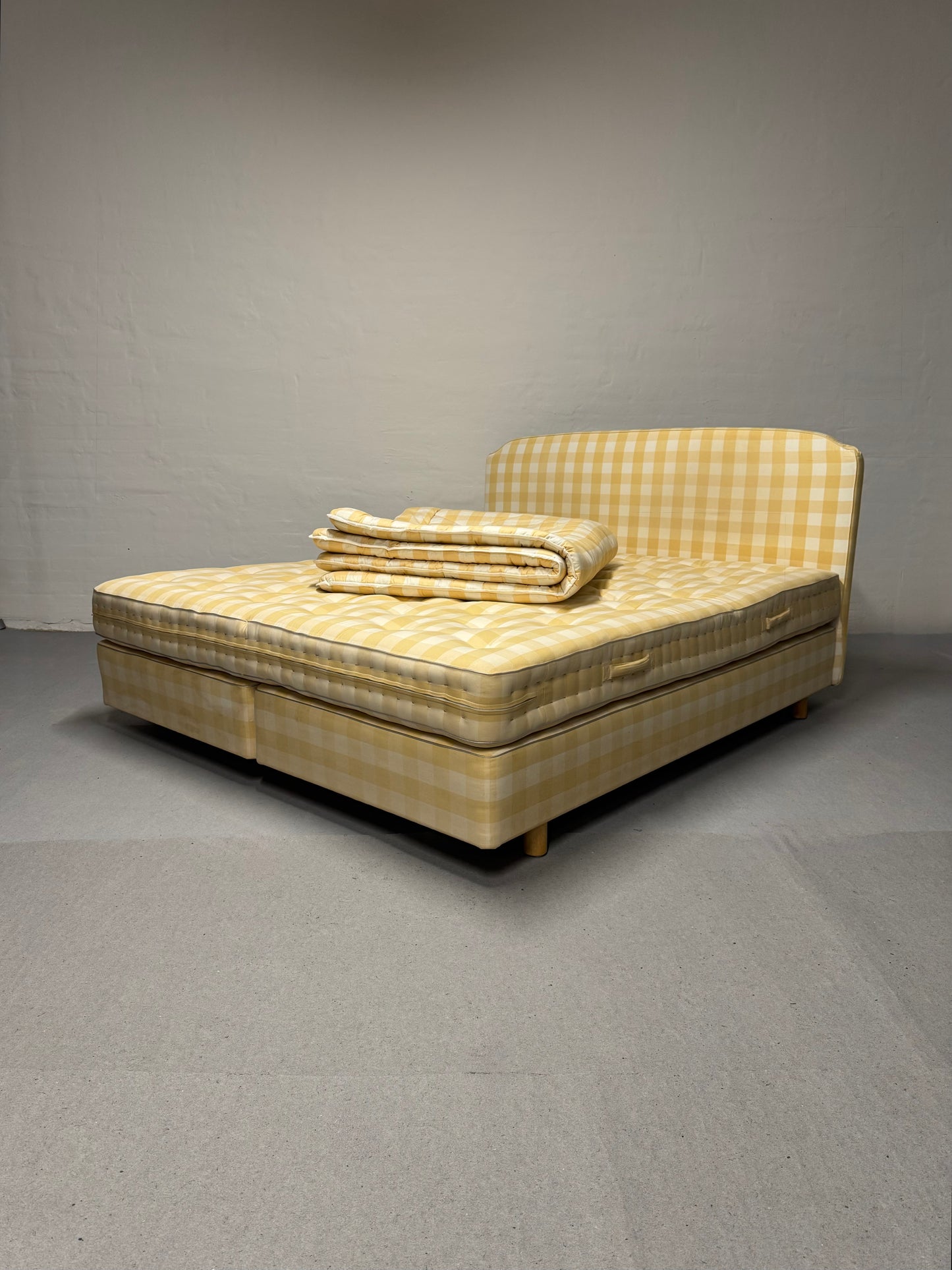 Hästens ‘2000T’ Dobbeltseng – 180x200cm.