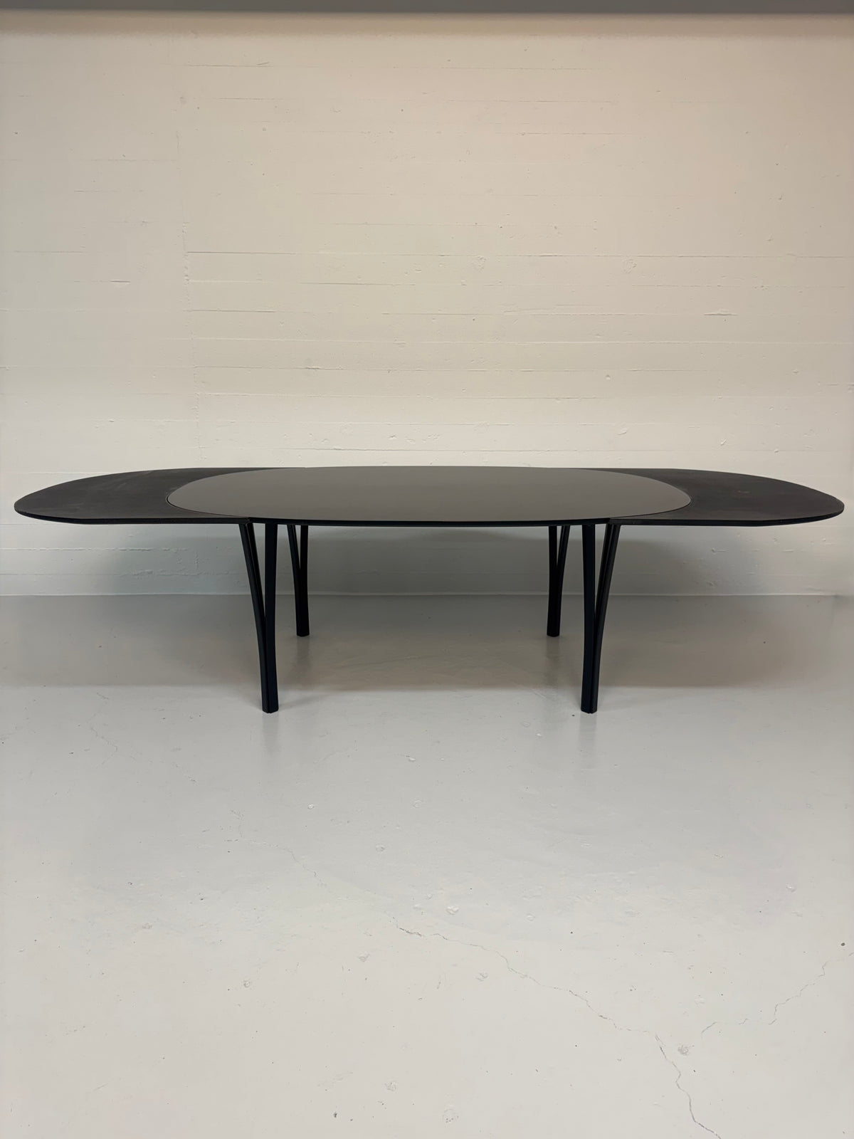 Piet Hein ‘Superellipse’ Fritz Hansen.