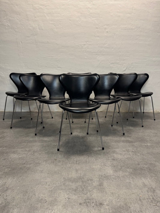 Arne Jacobsen ‘Syveren/3107’ Fritz Hansen.