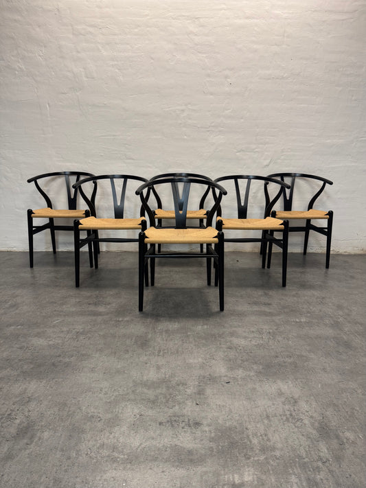 Hans J. Wegner ‘CH24/Y-stolen’ Carl Hansen & Søn.