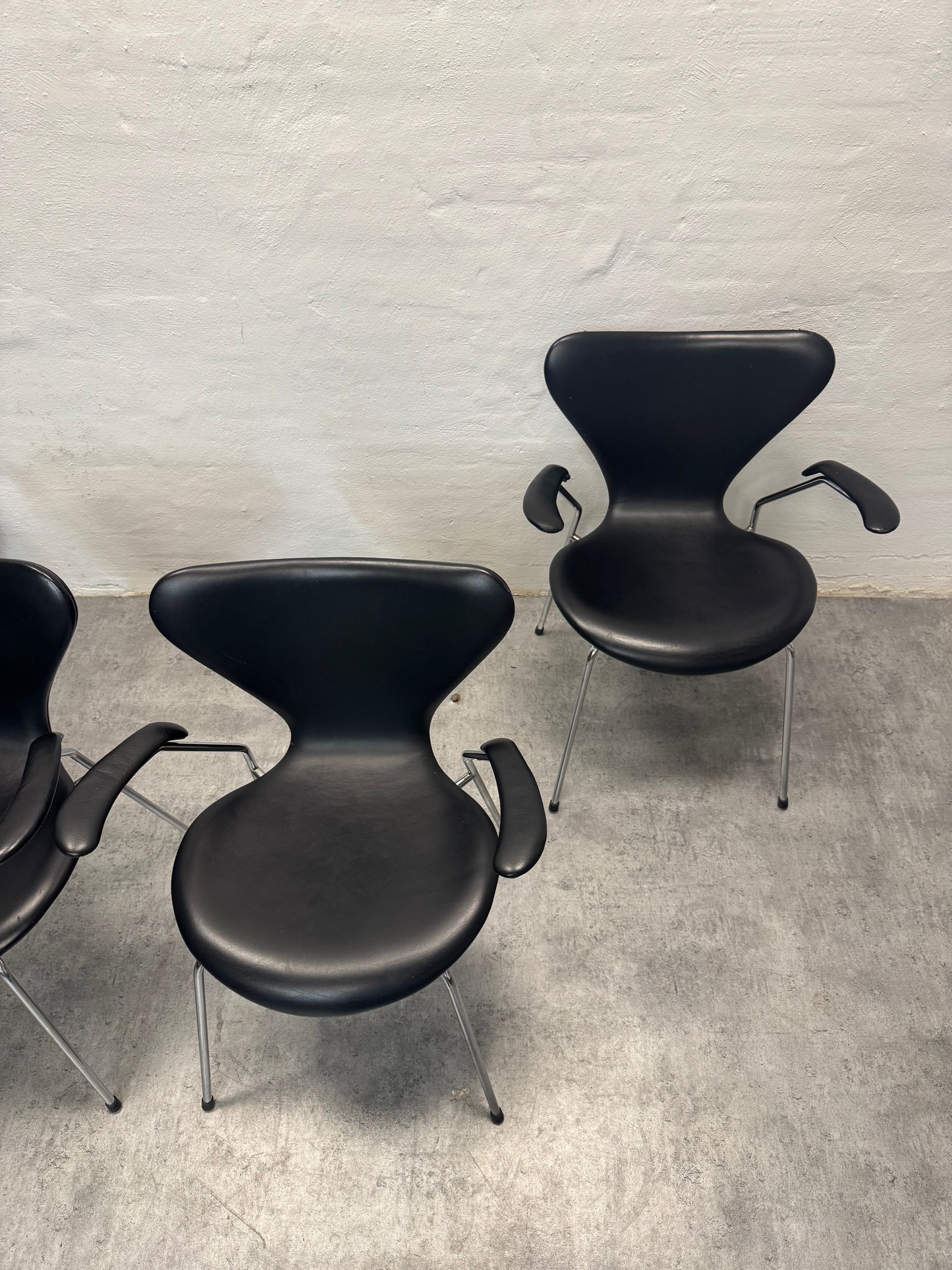 Arne Jacobsen ‘3207’ Fritz Hansen.