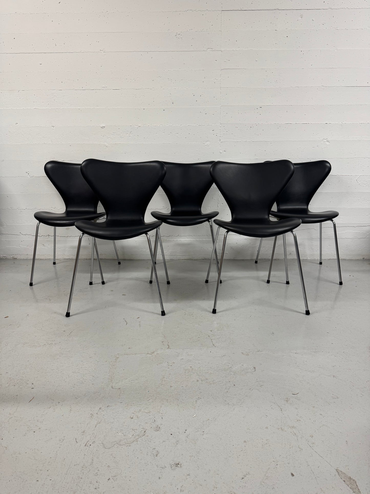 Arne Jacobsen ‘Syveren/3107’ Fritz Hansen.