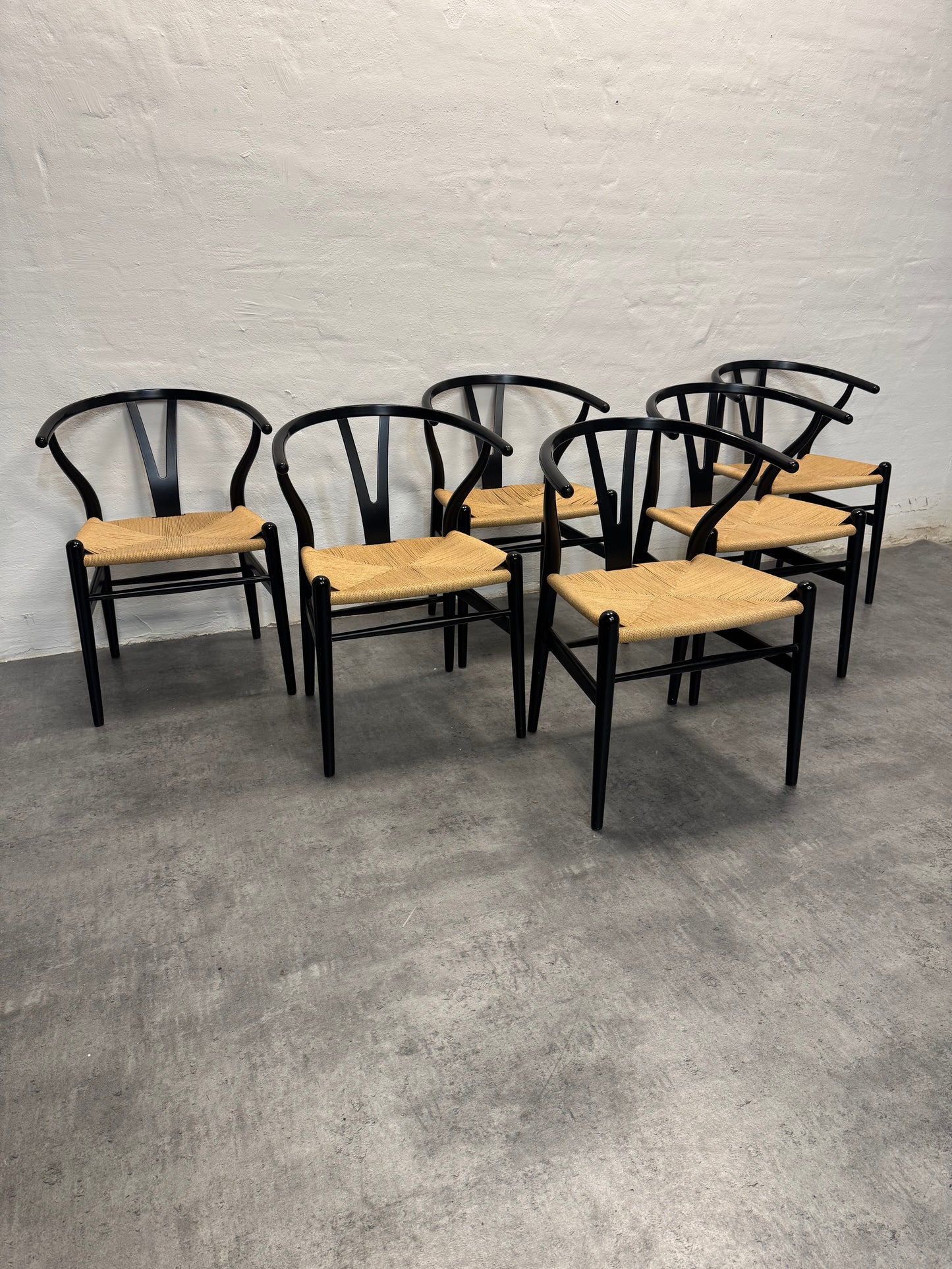 Hans J. Wegner ‘CH24/Y-stolen’ Carl Hansen & Søn.