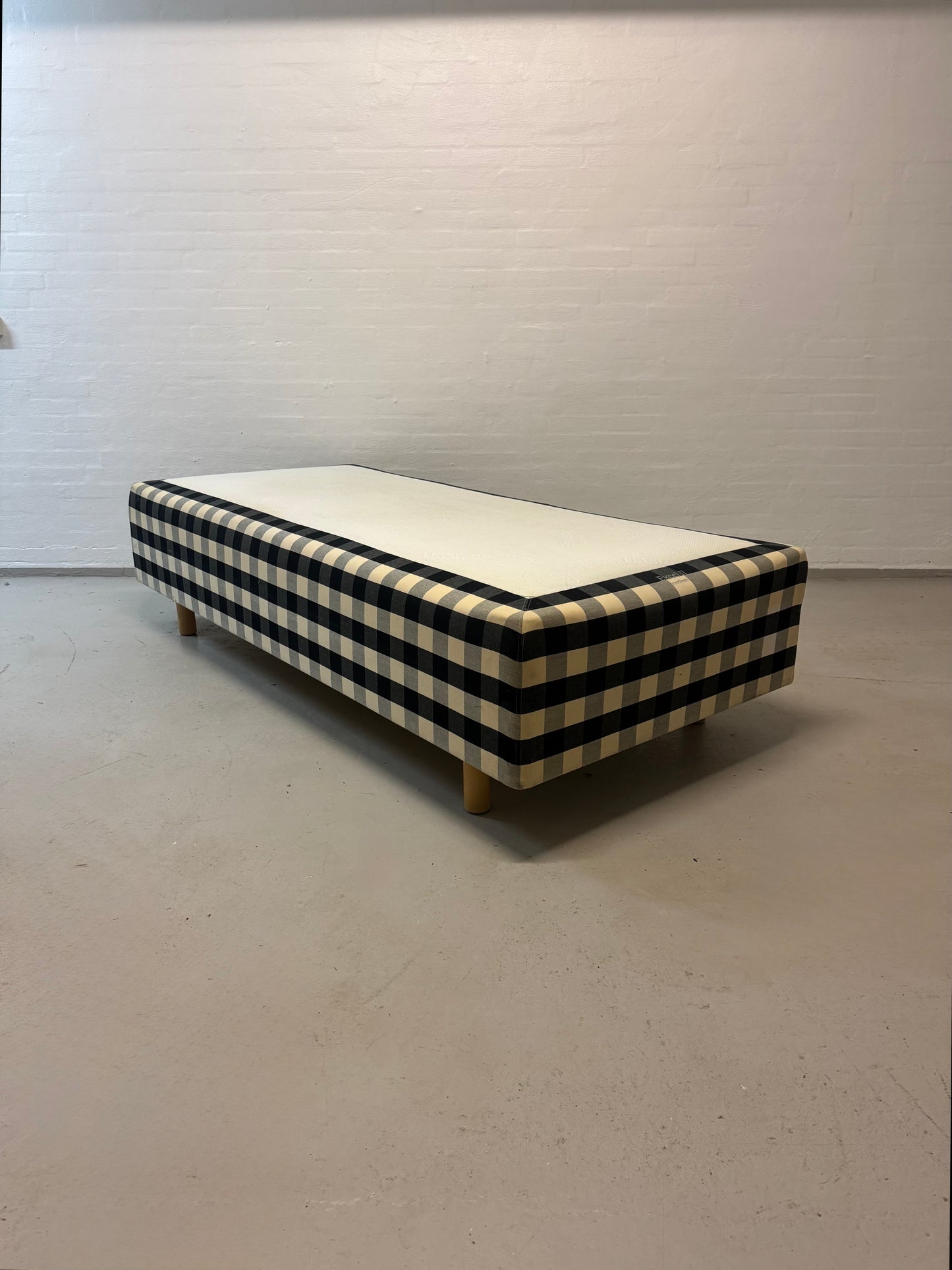 Hästens Excel 2 enkeltseng – 90x200 cm