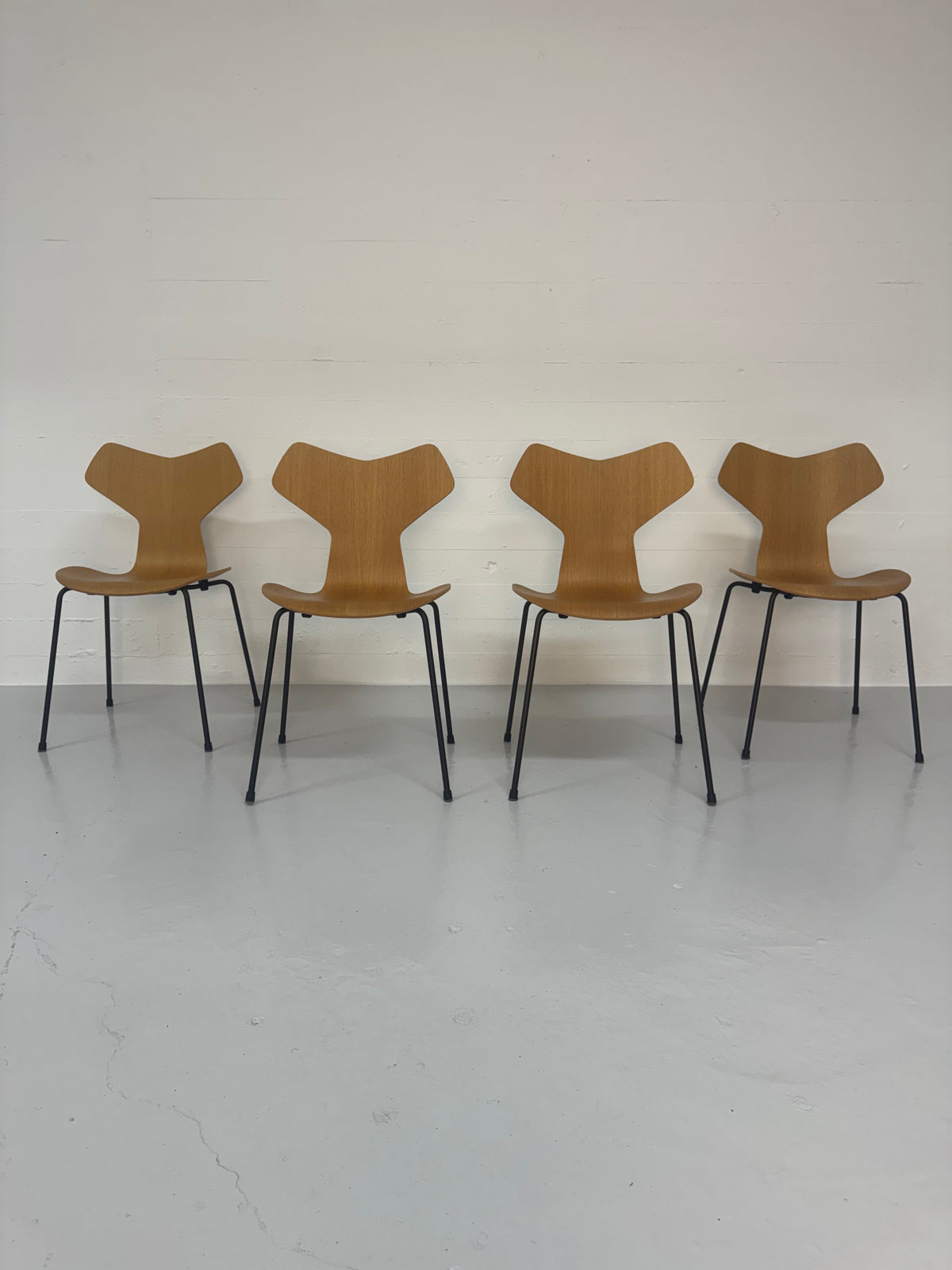 Arne Jacobsen ‘3130’ Fritz Hansen.