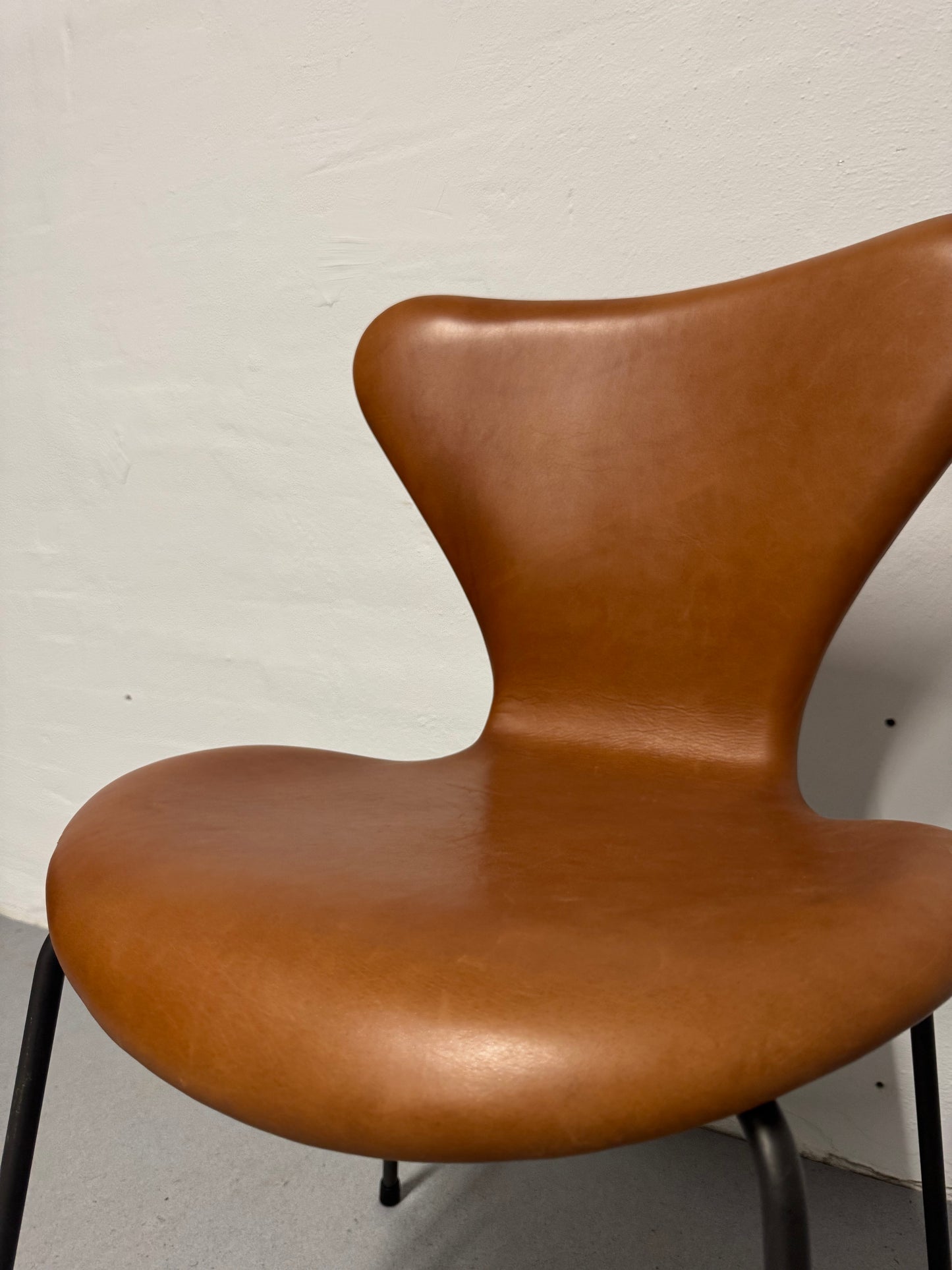 Arne Jacobsen ‘Syveren/3107’ Fritz Hansen.