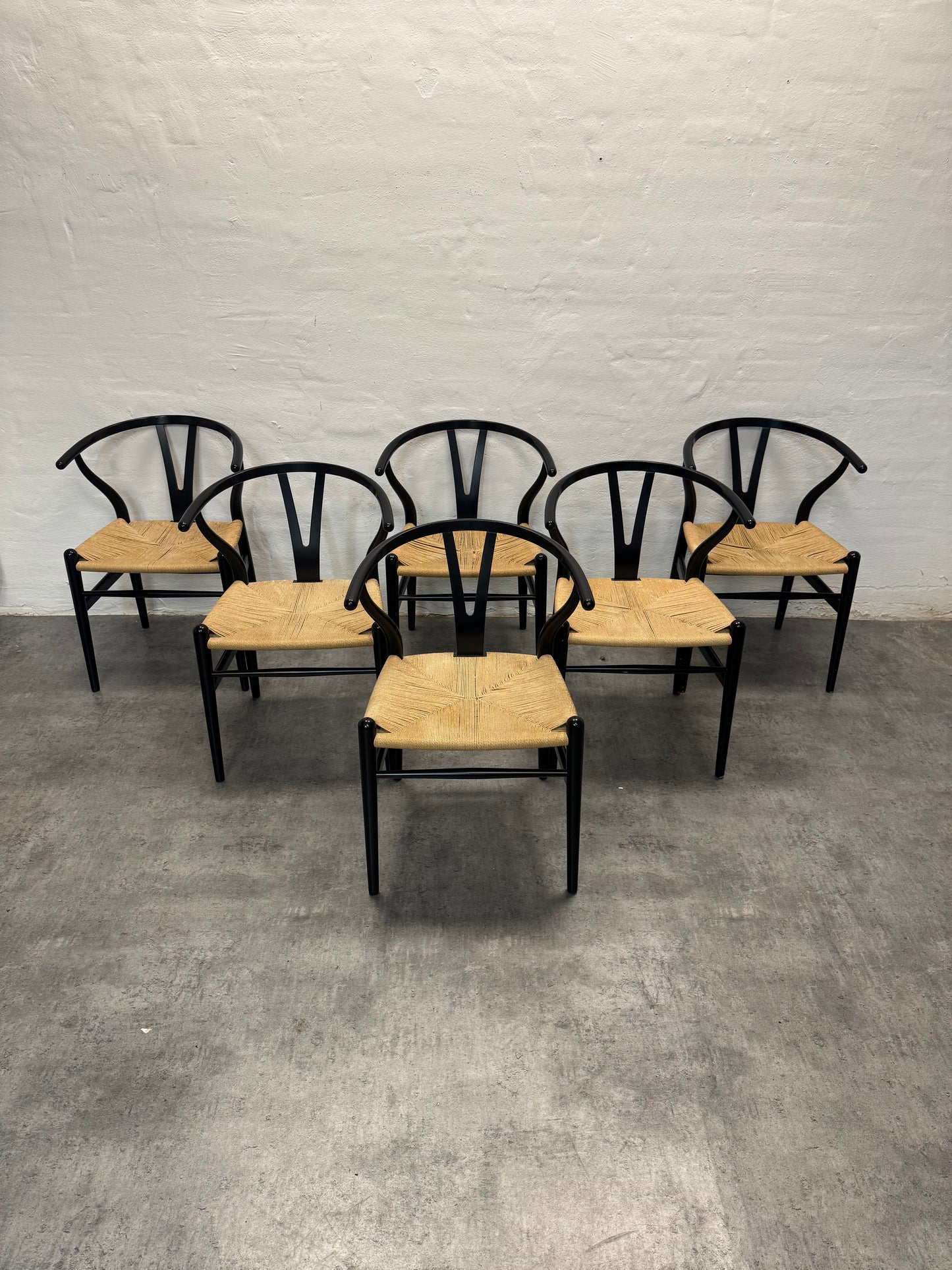 Hans J. Wegner ‘CH-24’ Carl Hansen & Søn.
