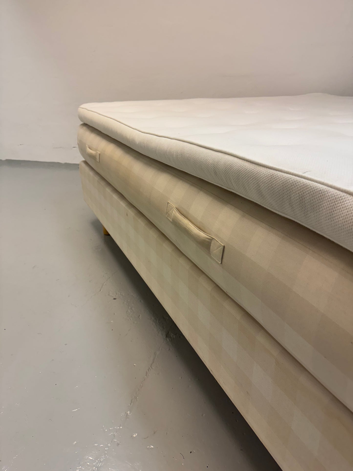 Hästens Sheraton Continental dobbeltseng – 180x200 cm