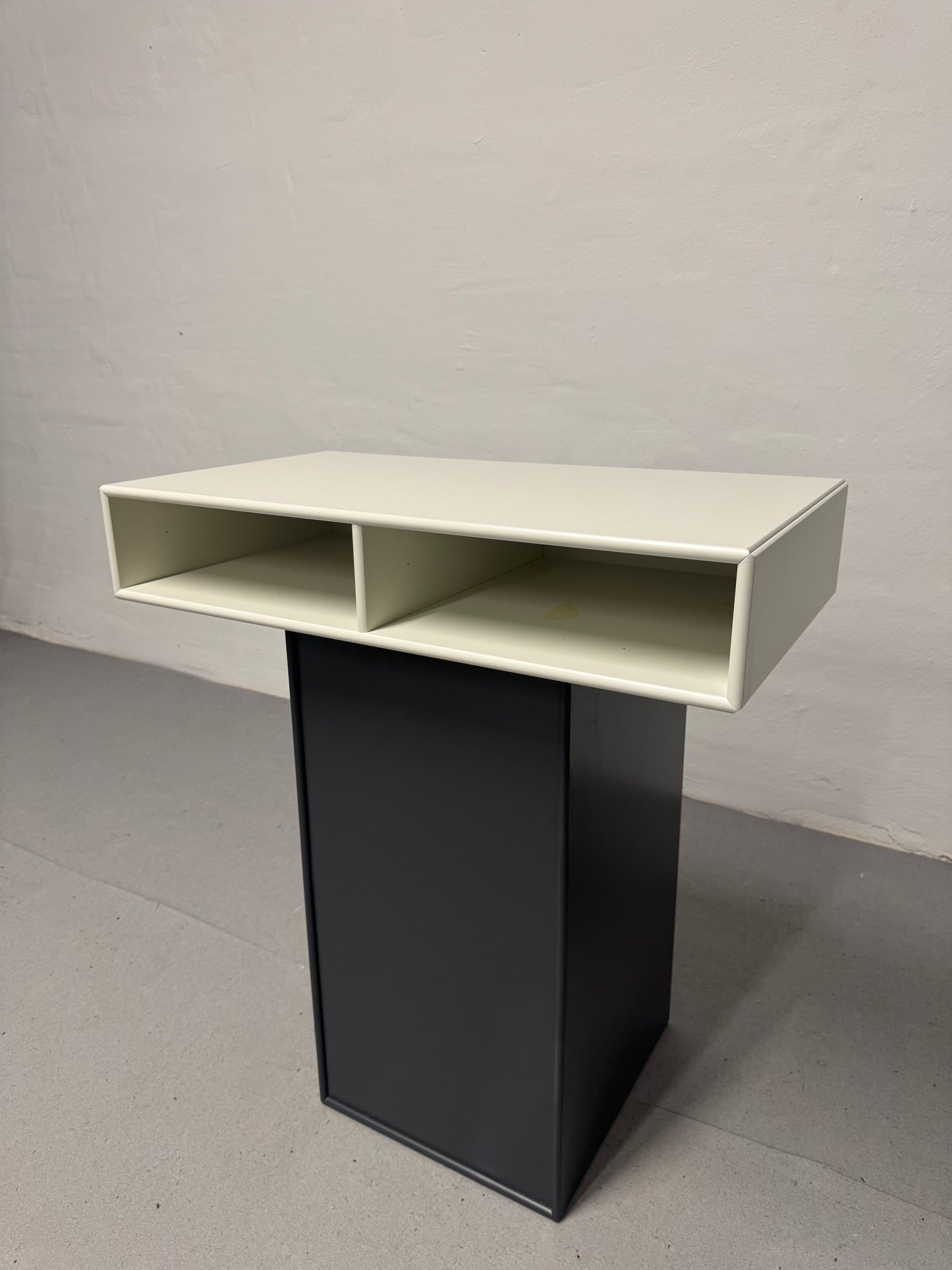 Peter J. Lassen, Montana TV-modul.