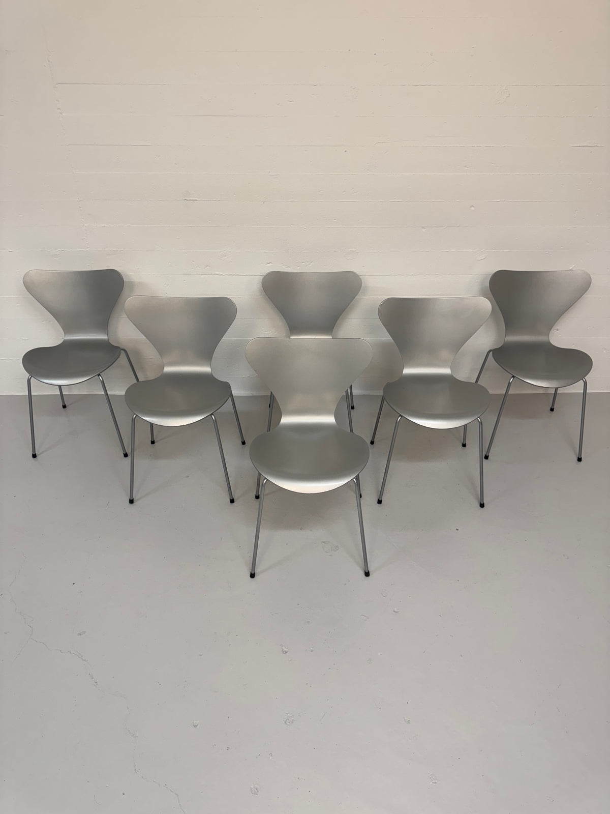 Arne Jacobsen ‘3107’ Fritz Hansen.