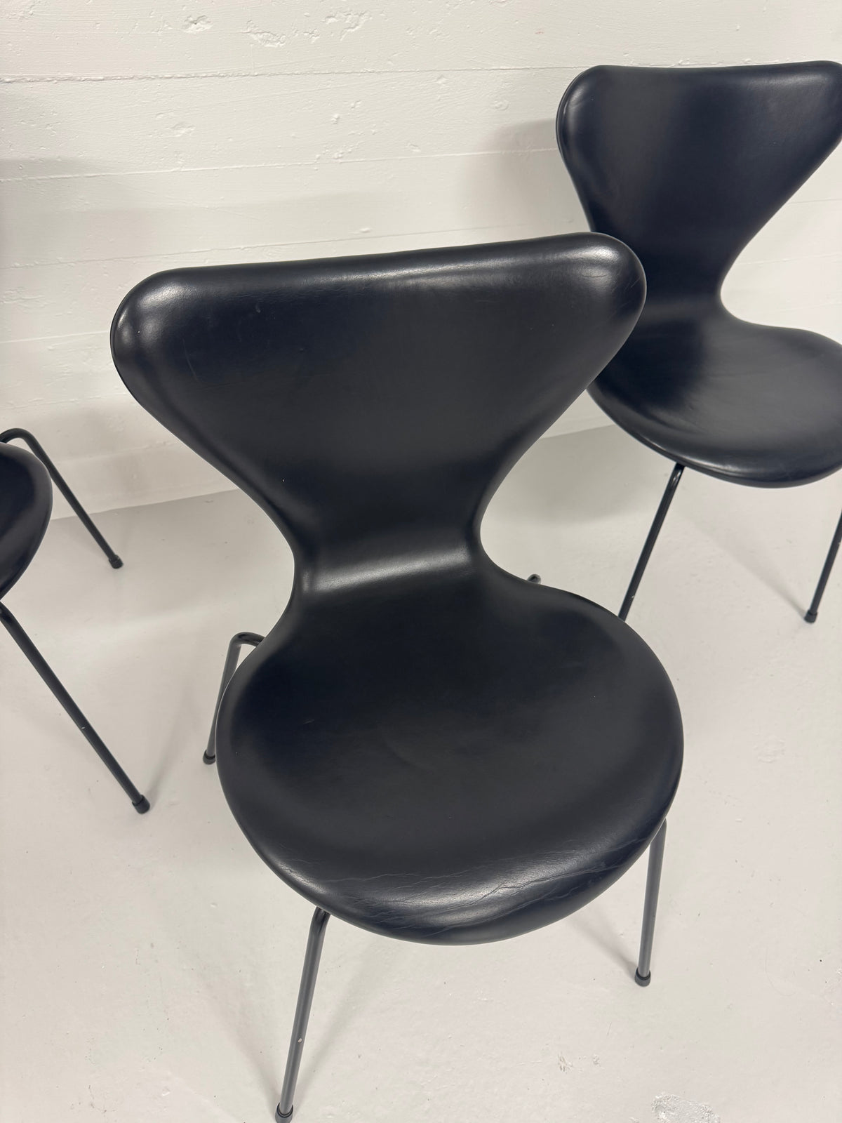 Arne Jacobsen ‘3107’ Fritz Hansen.