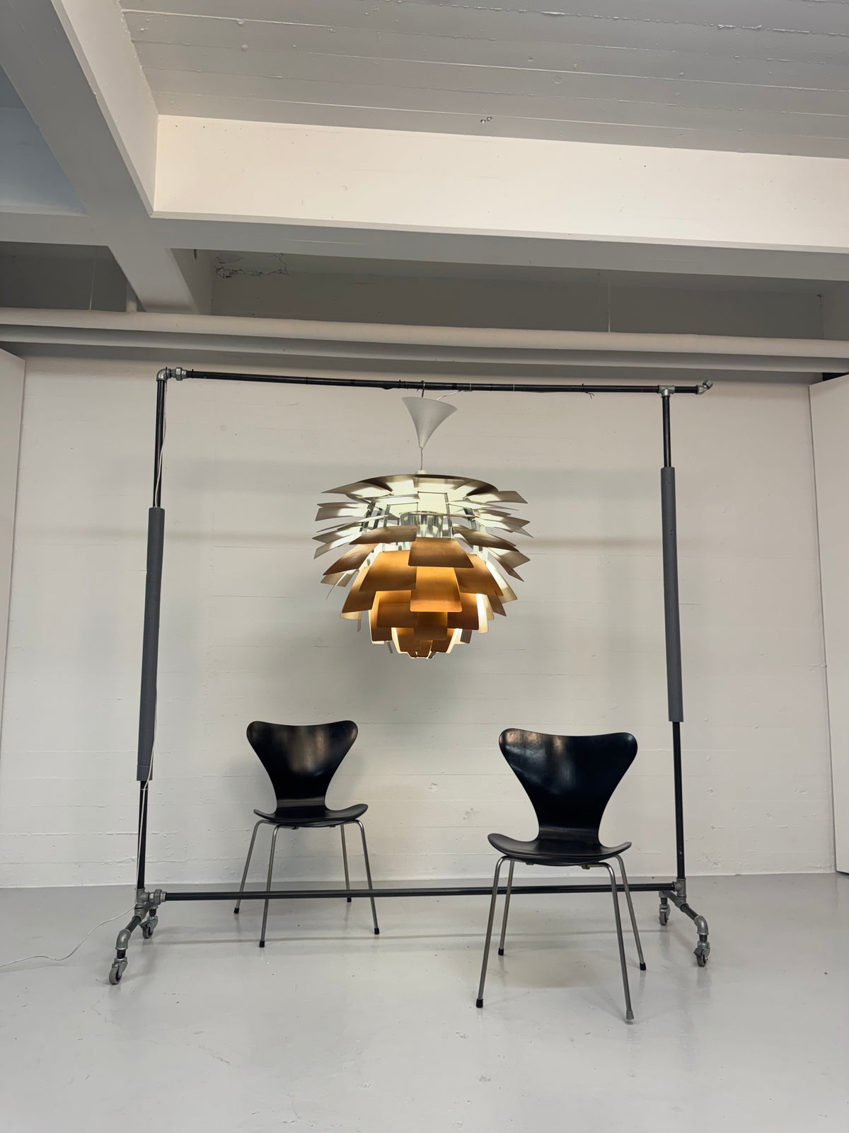 Ø84cm, Poul Henningsen ‘Koglen’ Louis Poulsen.
