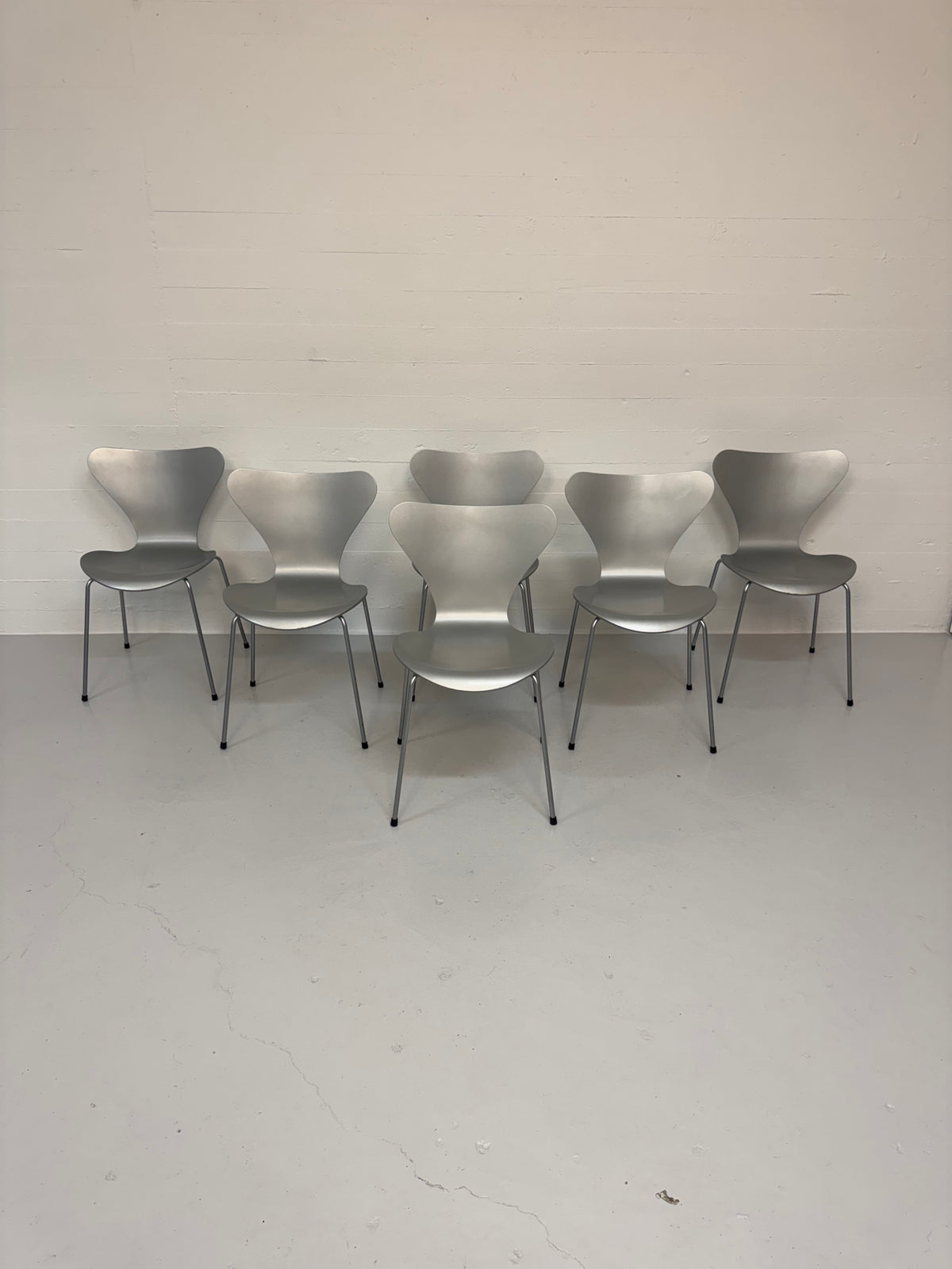 Arne Jacobsen ‘3107’ Fritz Hansen.
